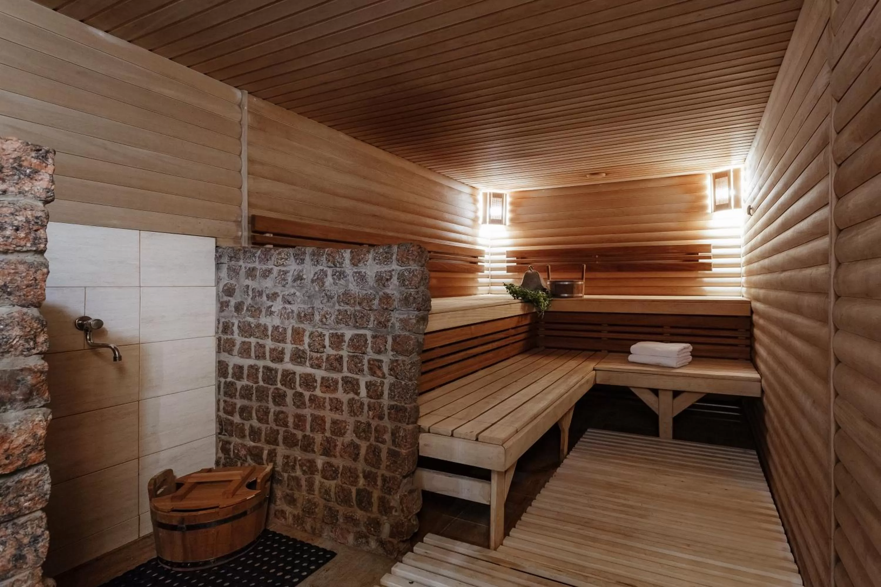 Sauna in Boutique Hotel California