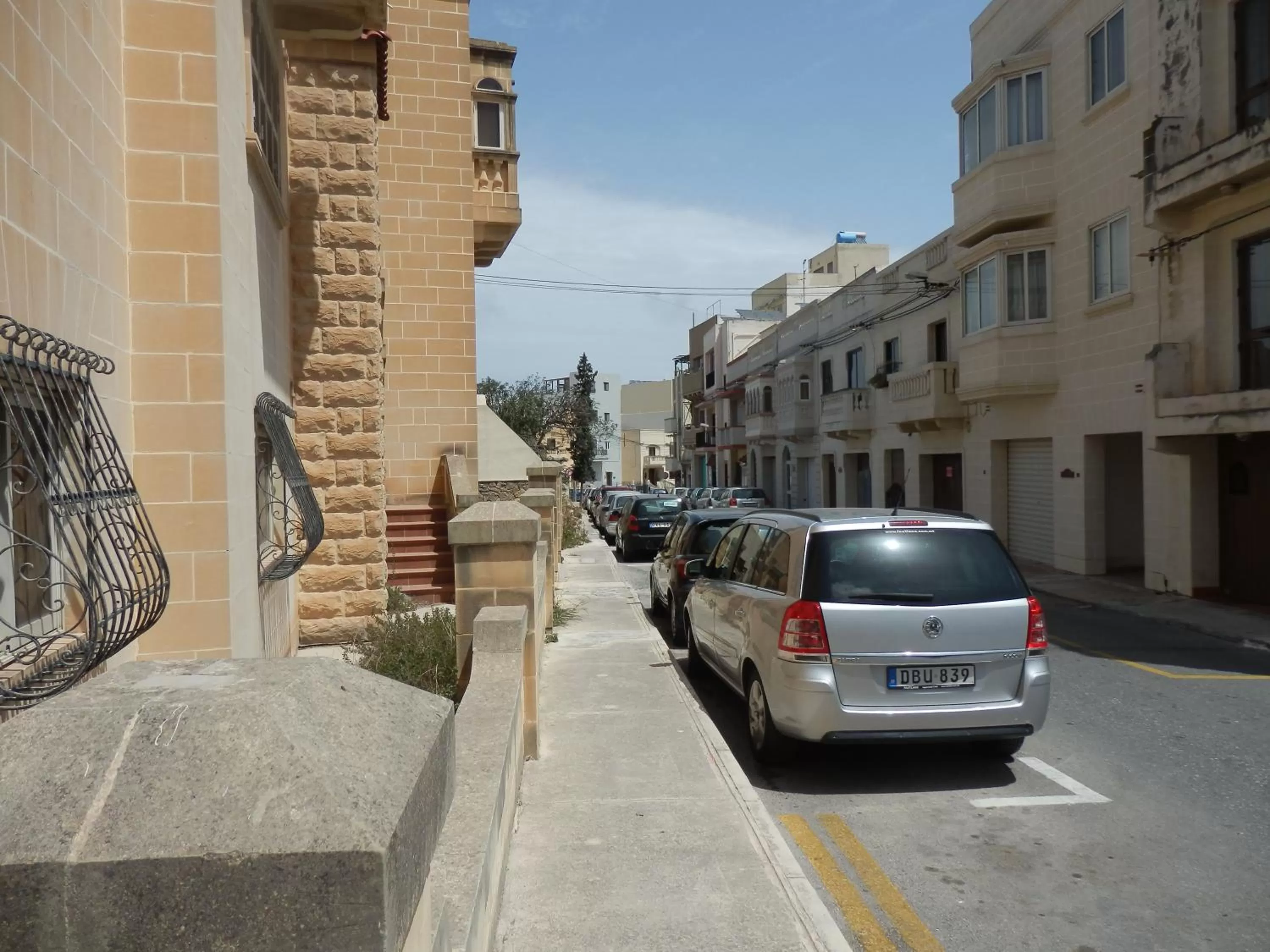 Street view in Black Gold Private Room