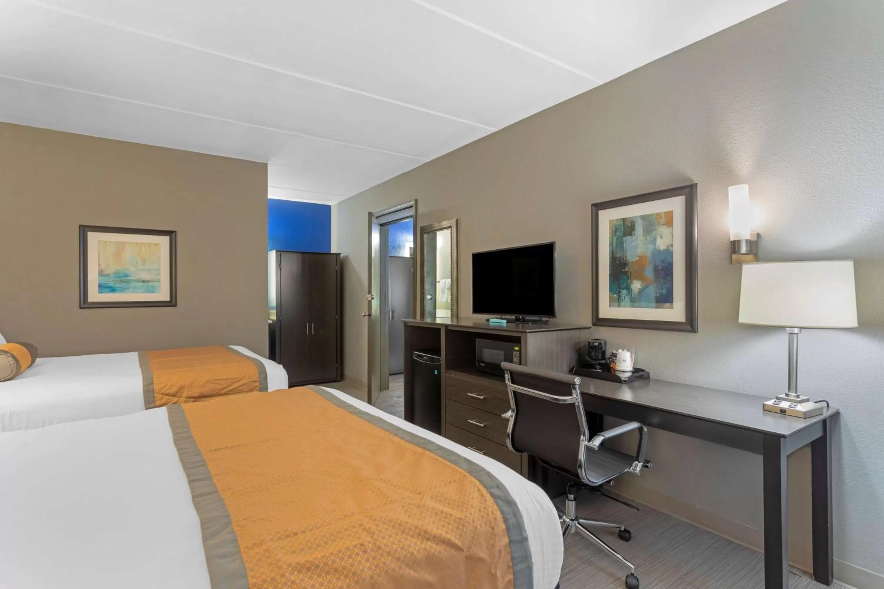 Bedroom, Bed in Best Western Plus Bowling Green