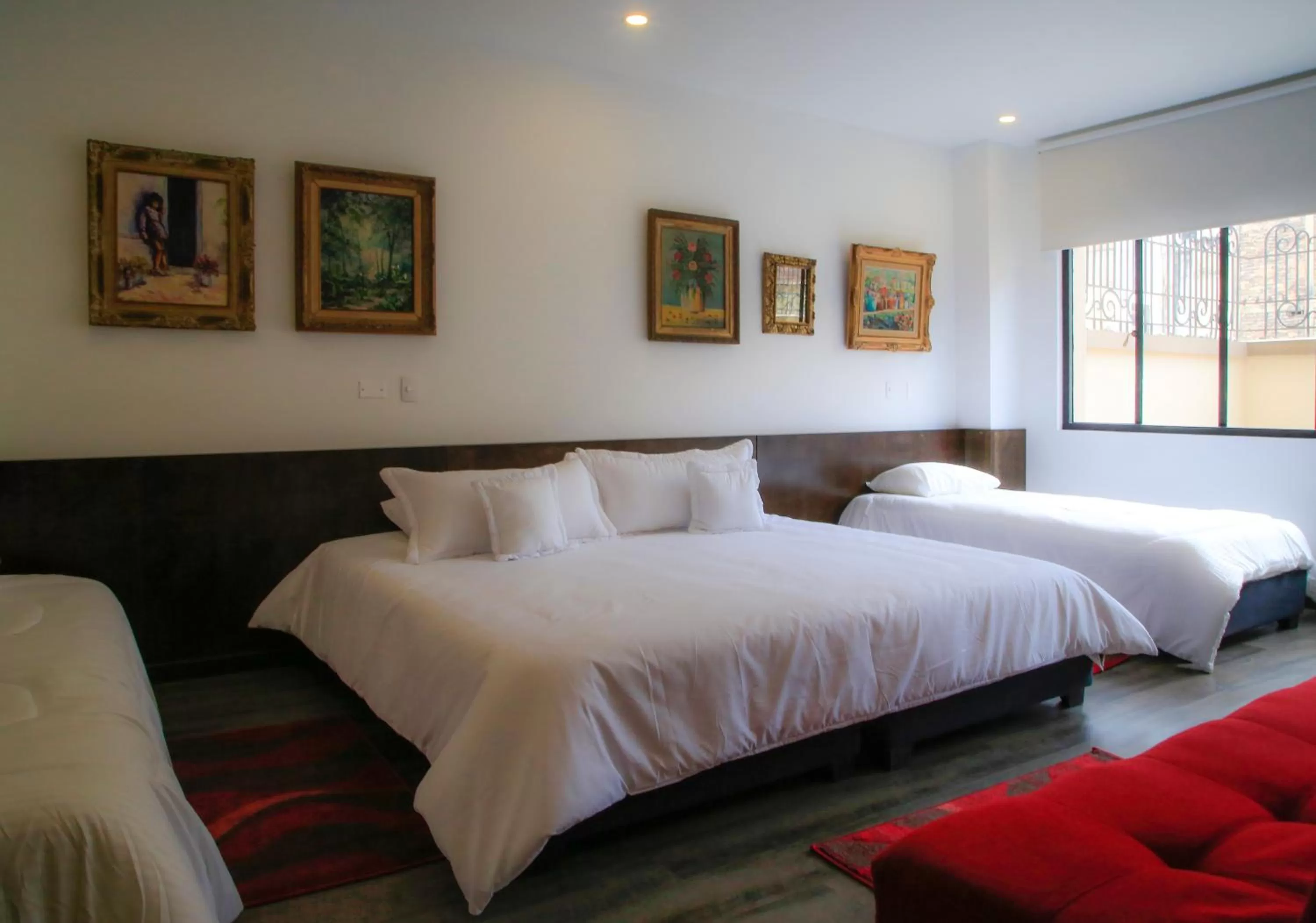 Photo of the whole room, Bed in Hotel Museo San Moritz