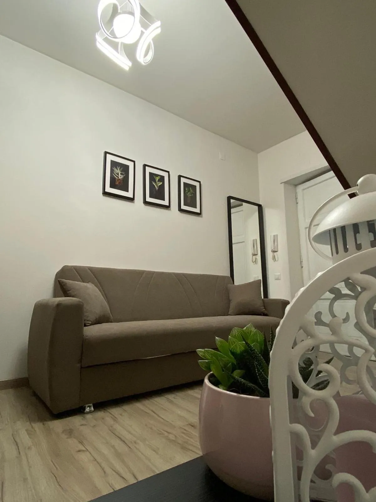 Seating area in The Place In Rome Guest House