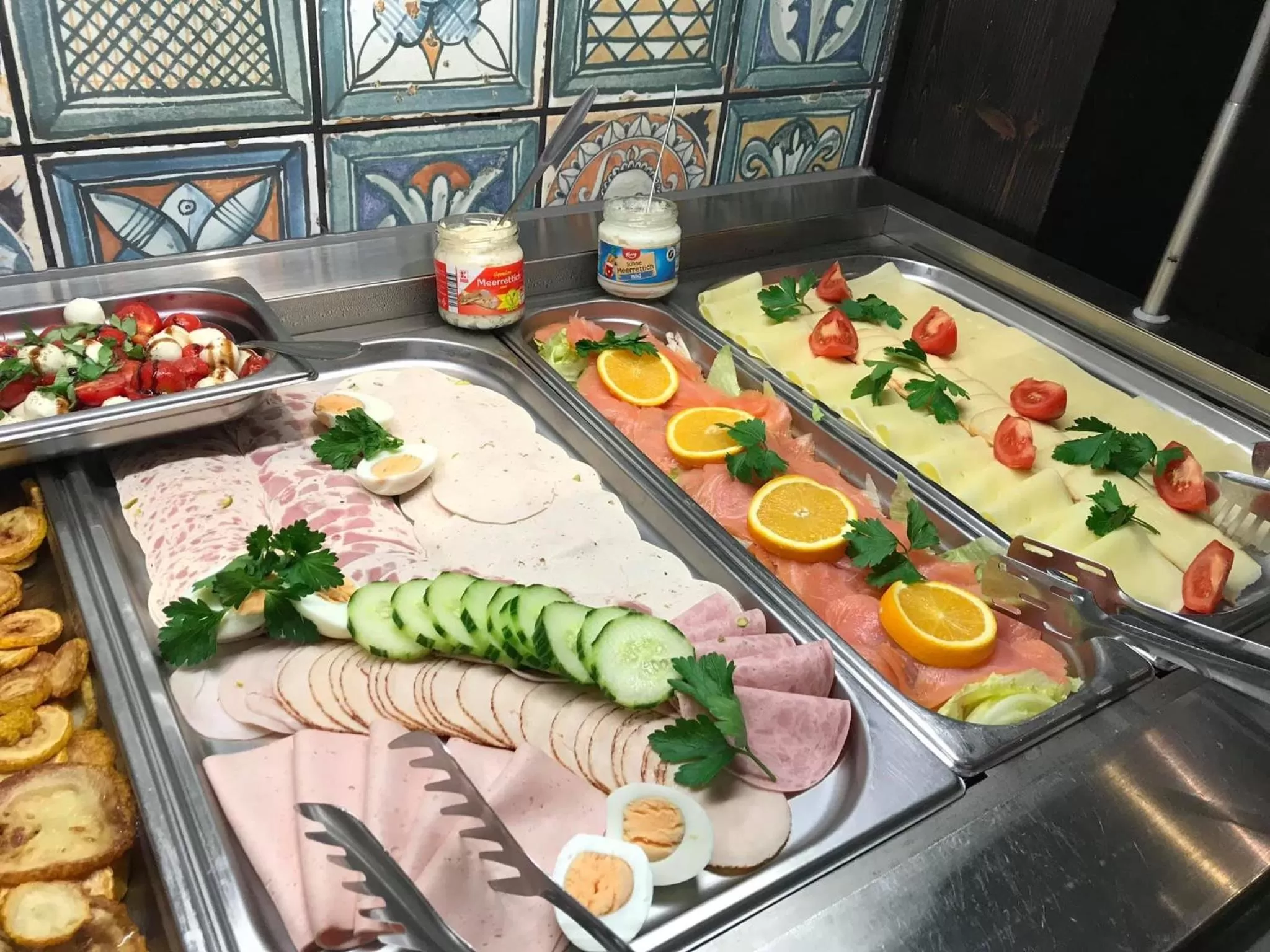 Restaurant/places to eat in Hotel im Ried