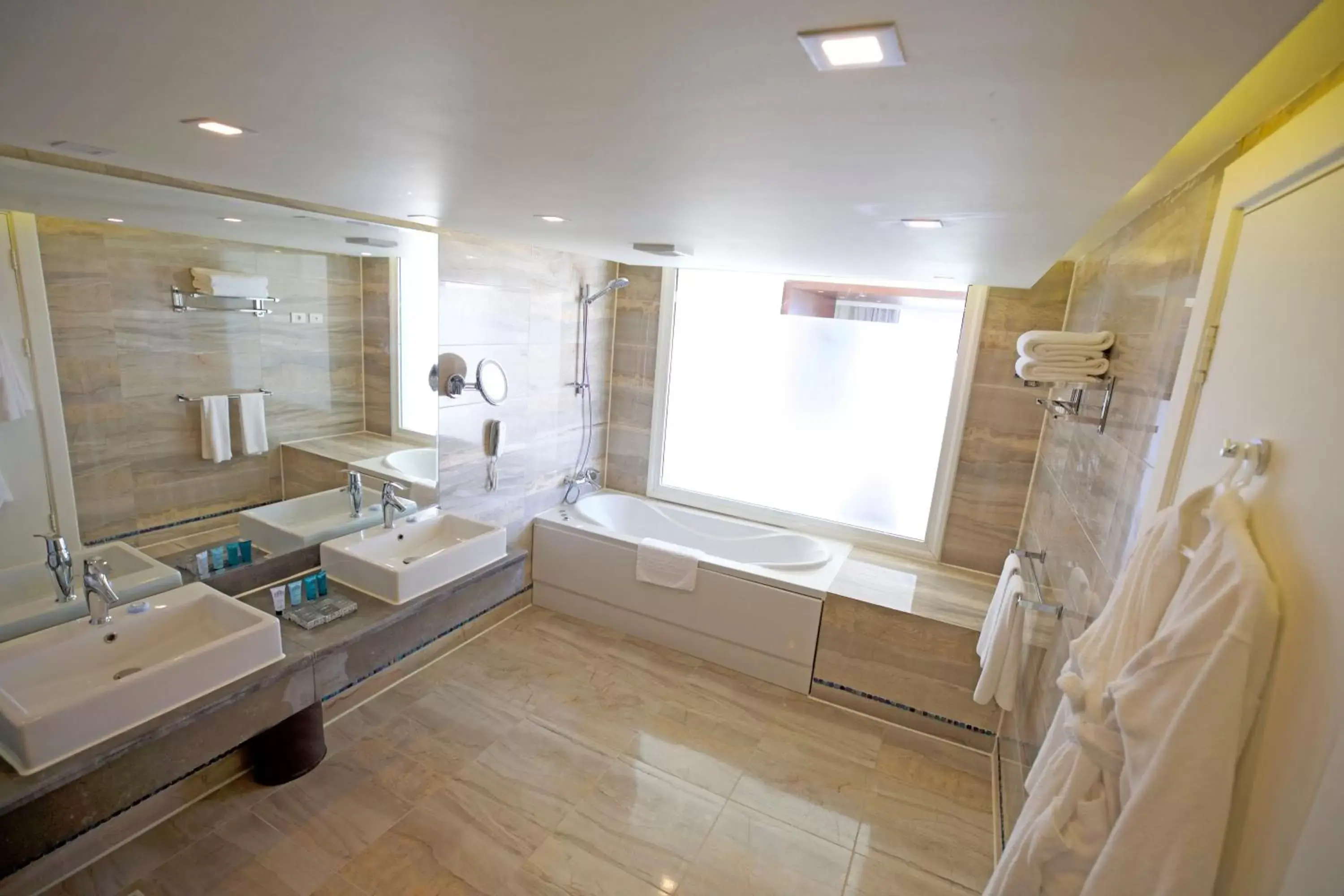 Executive Suite- Posh Club in Sunrise Montemare Resort -Grand Select Executive Suite- Posh Club in Sunrise Montemare Resort -Grand Select