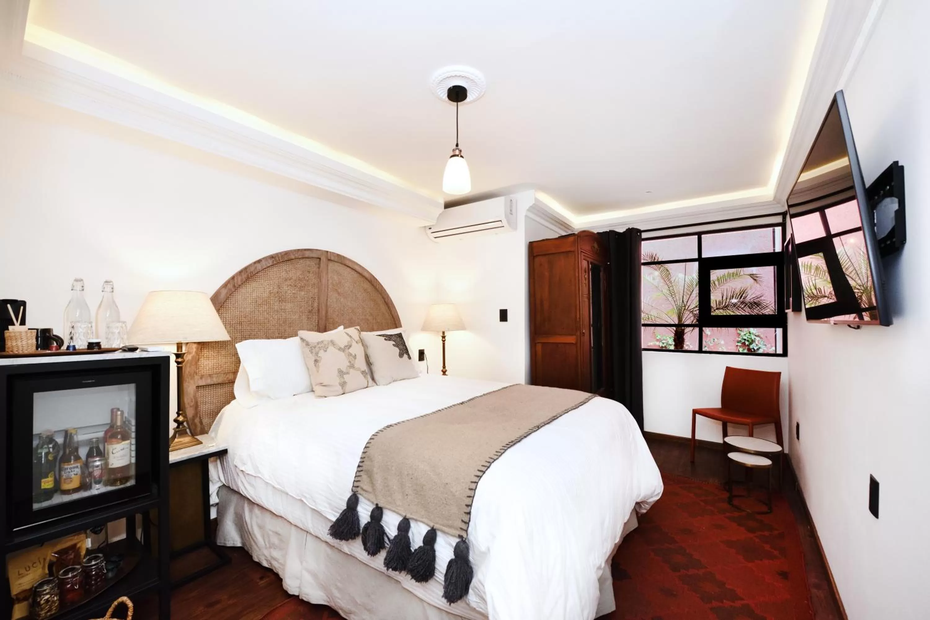 Bed in Orchid House Mexico City