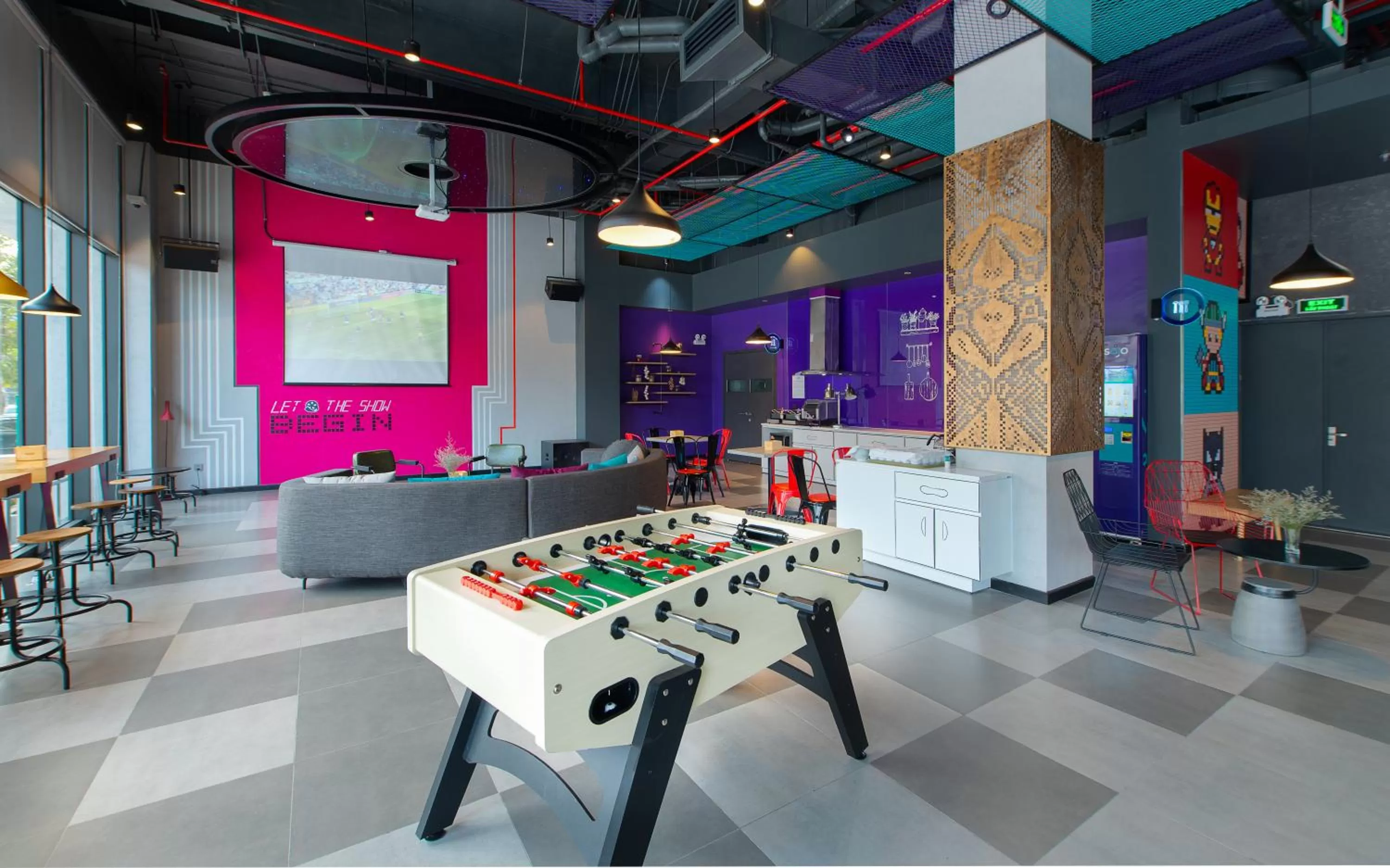 Lounge or bar in Tru by Hilton Viet Tri City Centre