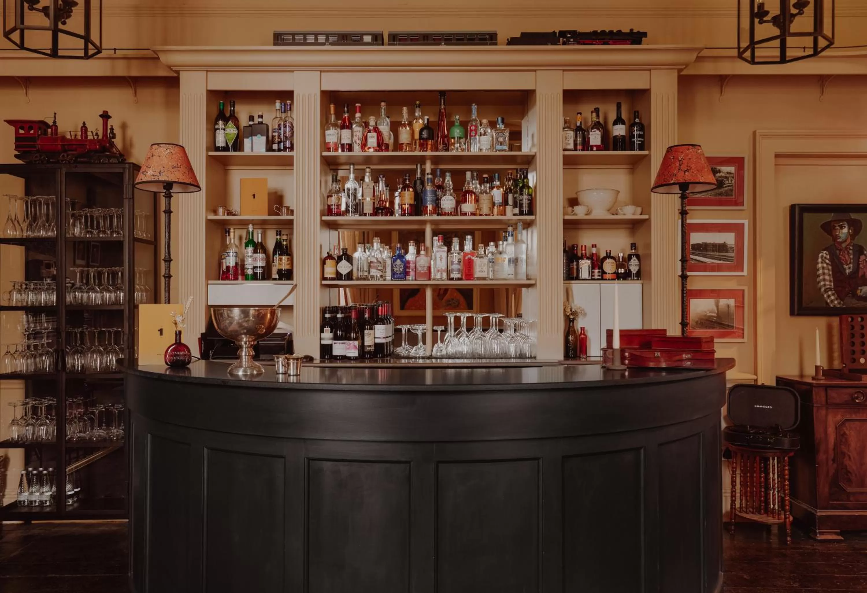 Lounge or bar in No 1 by GuestHouse, York