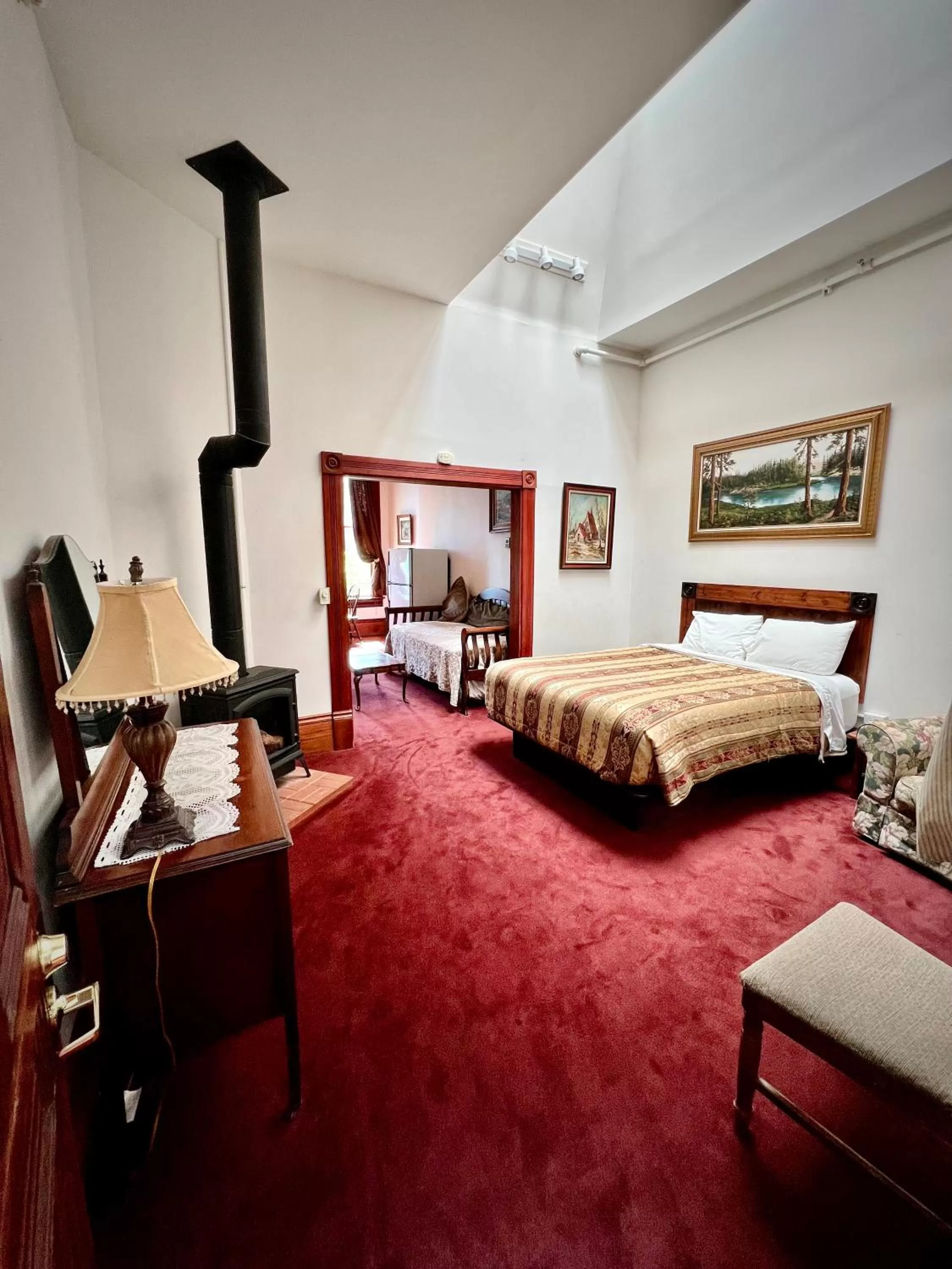 Bed in The Monarch Hotel