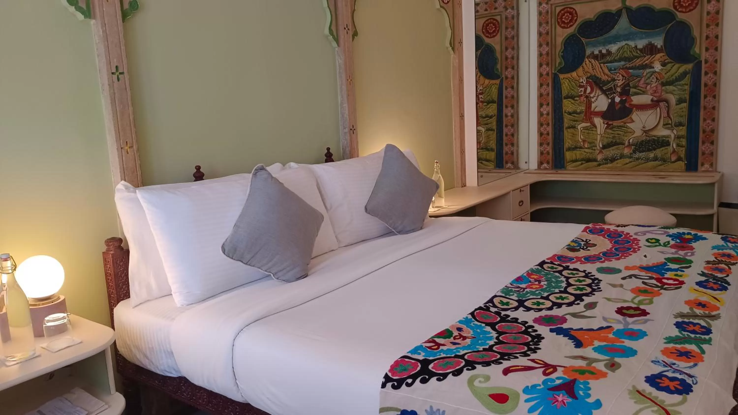 Bed in The Stepwell Hotel