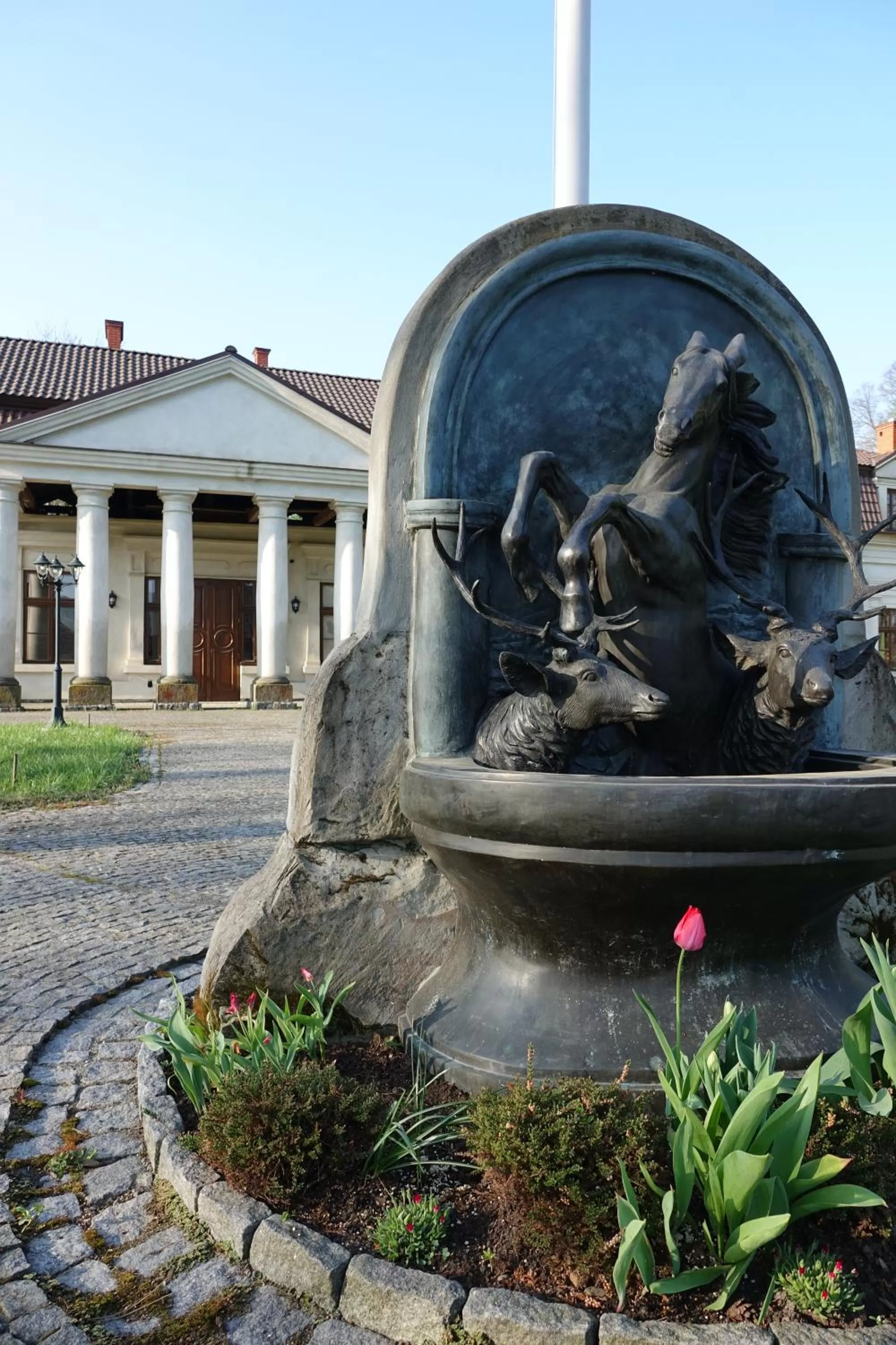 Property Building in Gościniec Dworski w Ropie