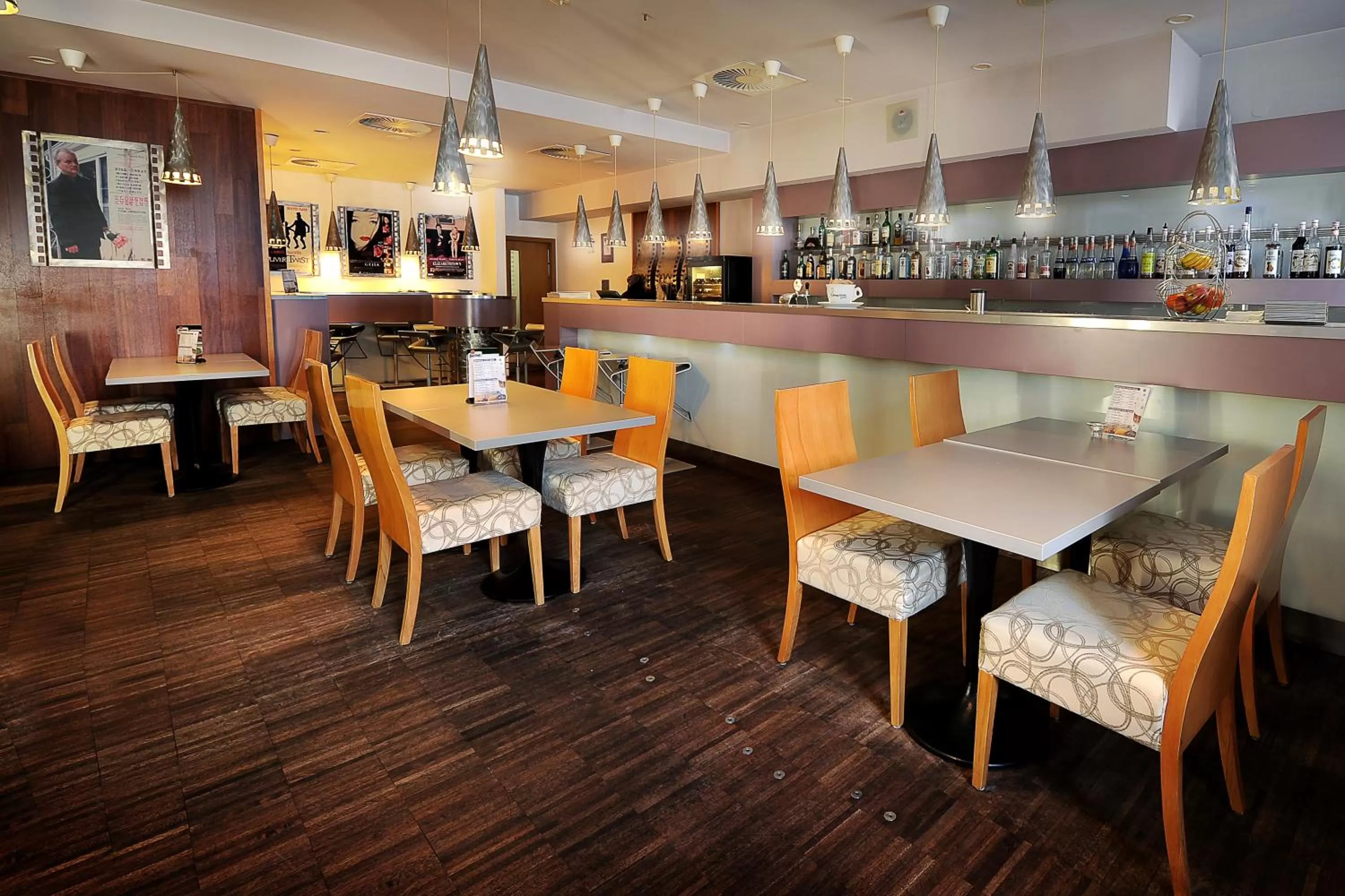 Lounge or bar, Restaurant/Places to Eat in Hotel Biograf