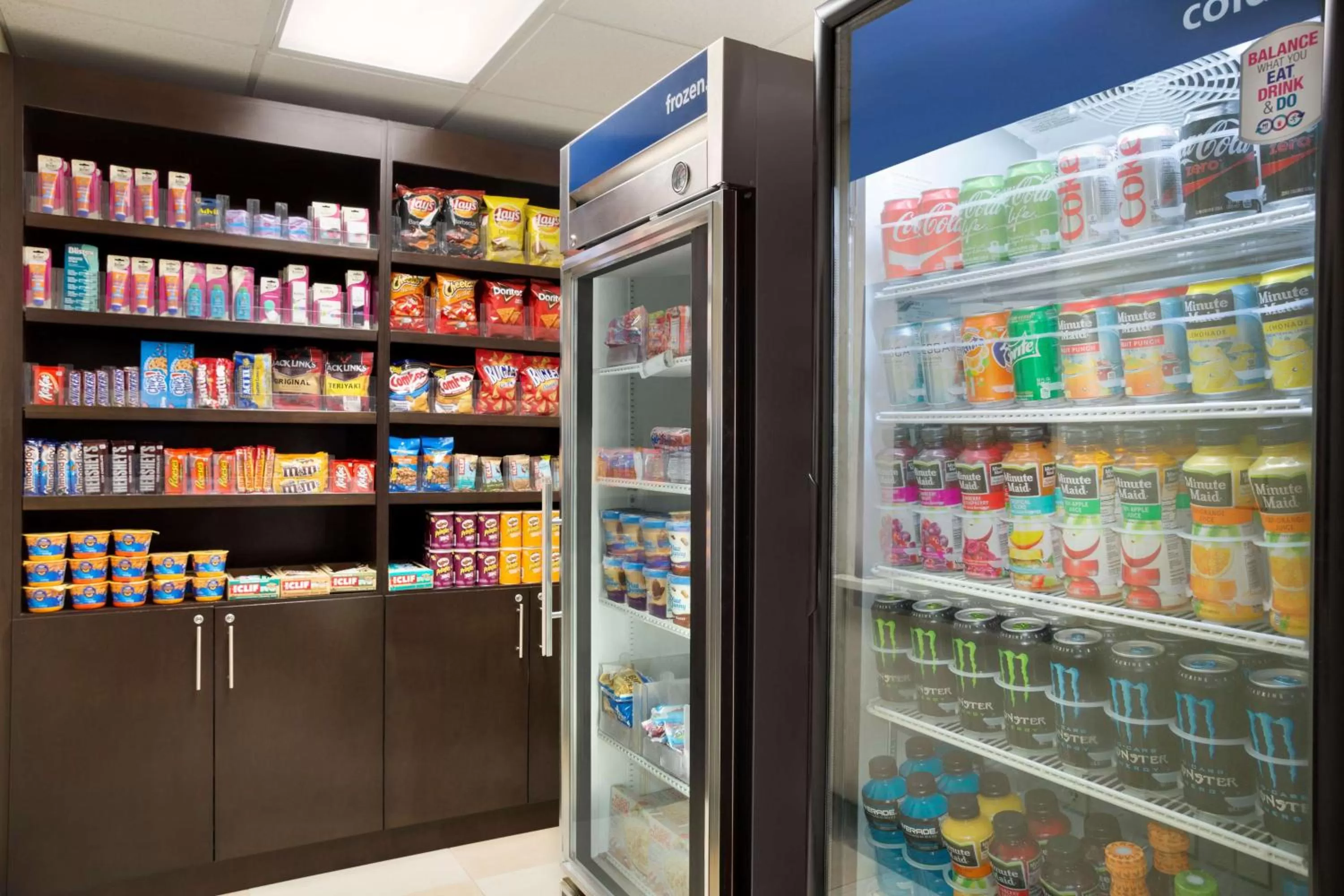 Restaurant/places to eat in Hampton Inn Orlando International Drive Convention Center