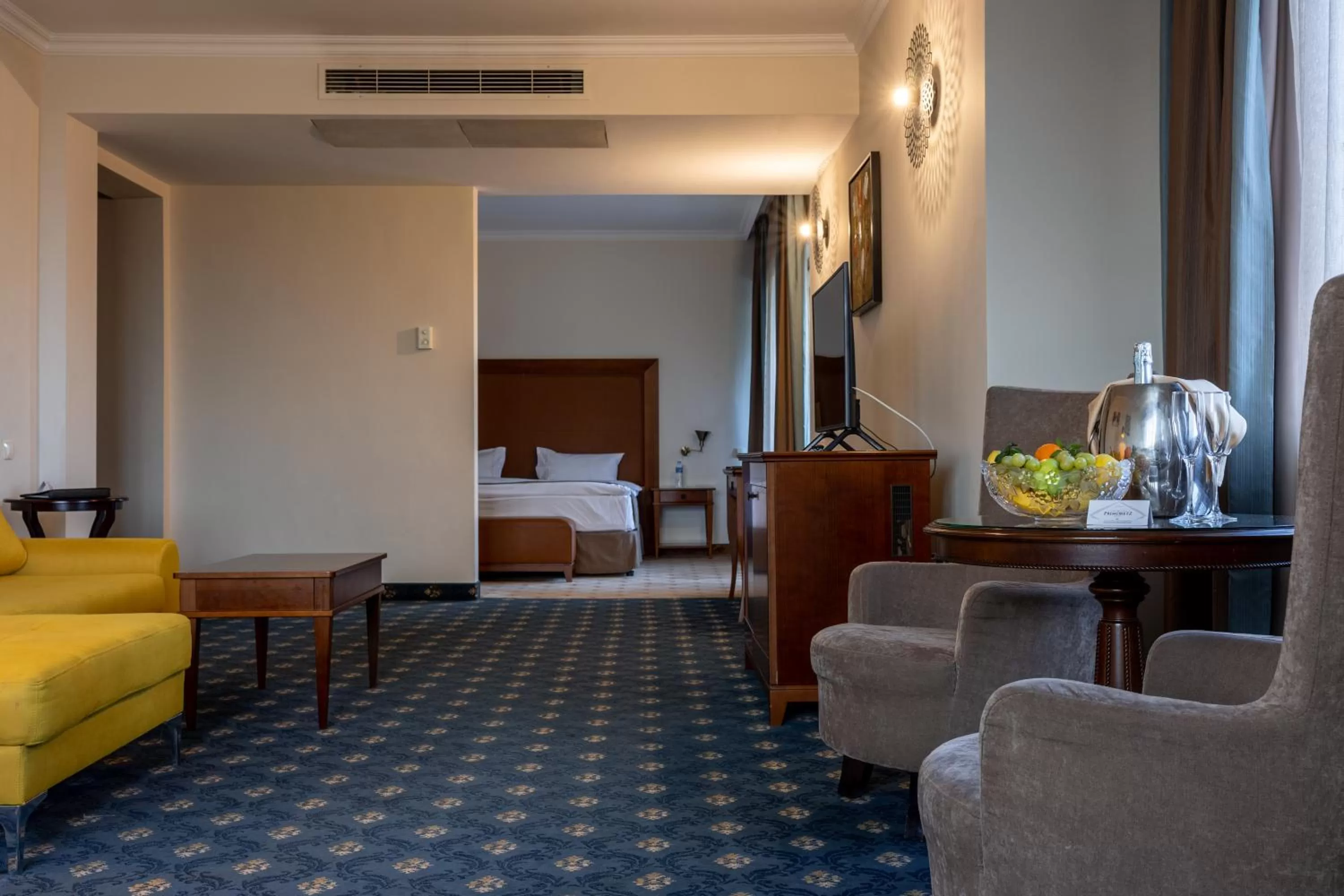 Bed in Primoretz Grand Hotel & Spa