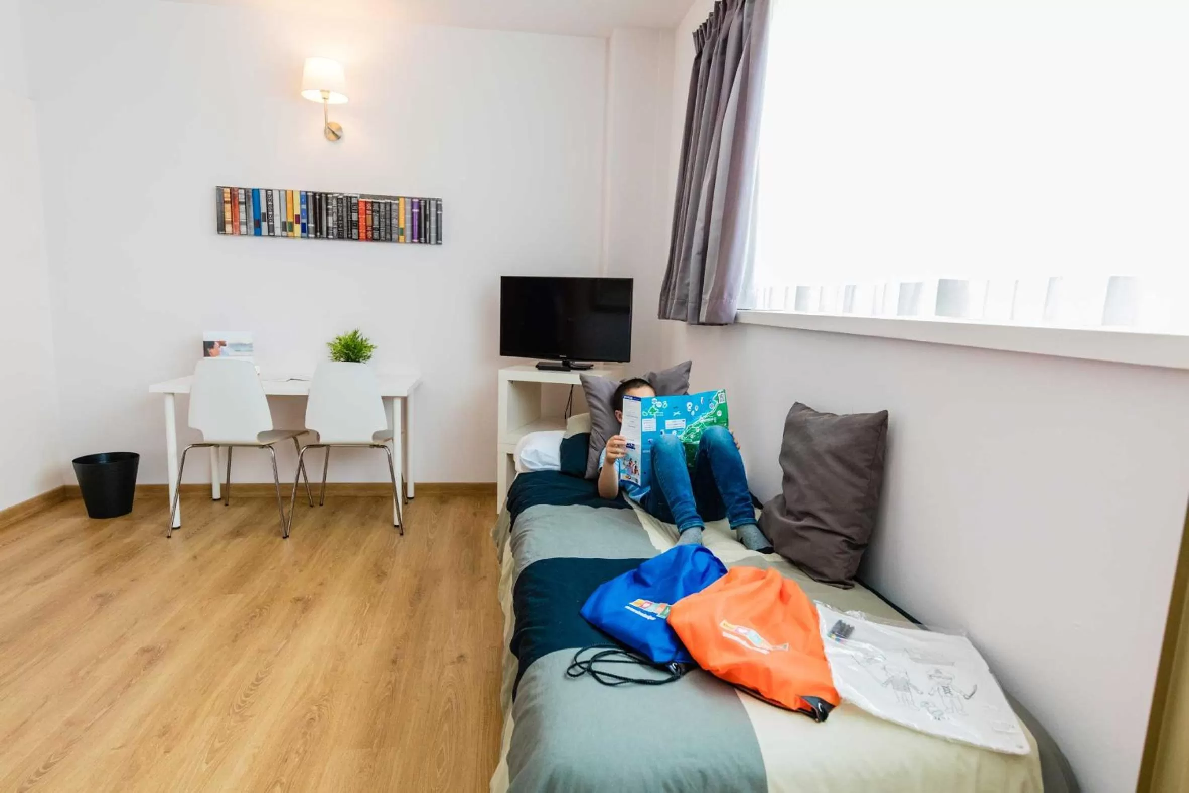 Bedroom, Bed in Aparthotel Atenea Barcelona