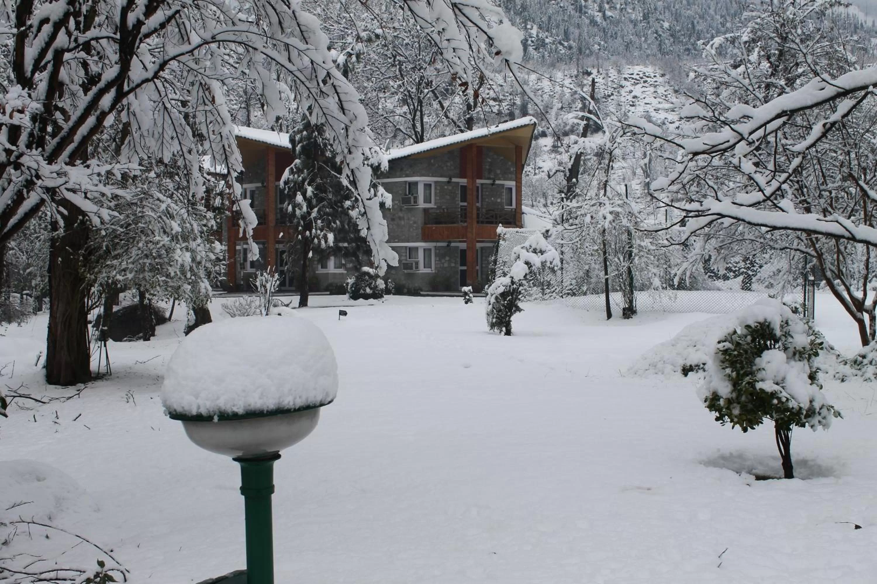 Winter in Span Resort and Spa, Manali