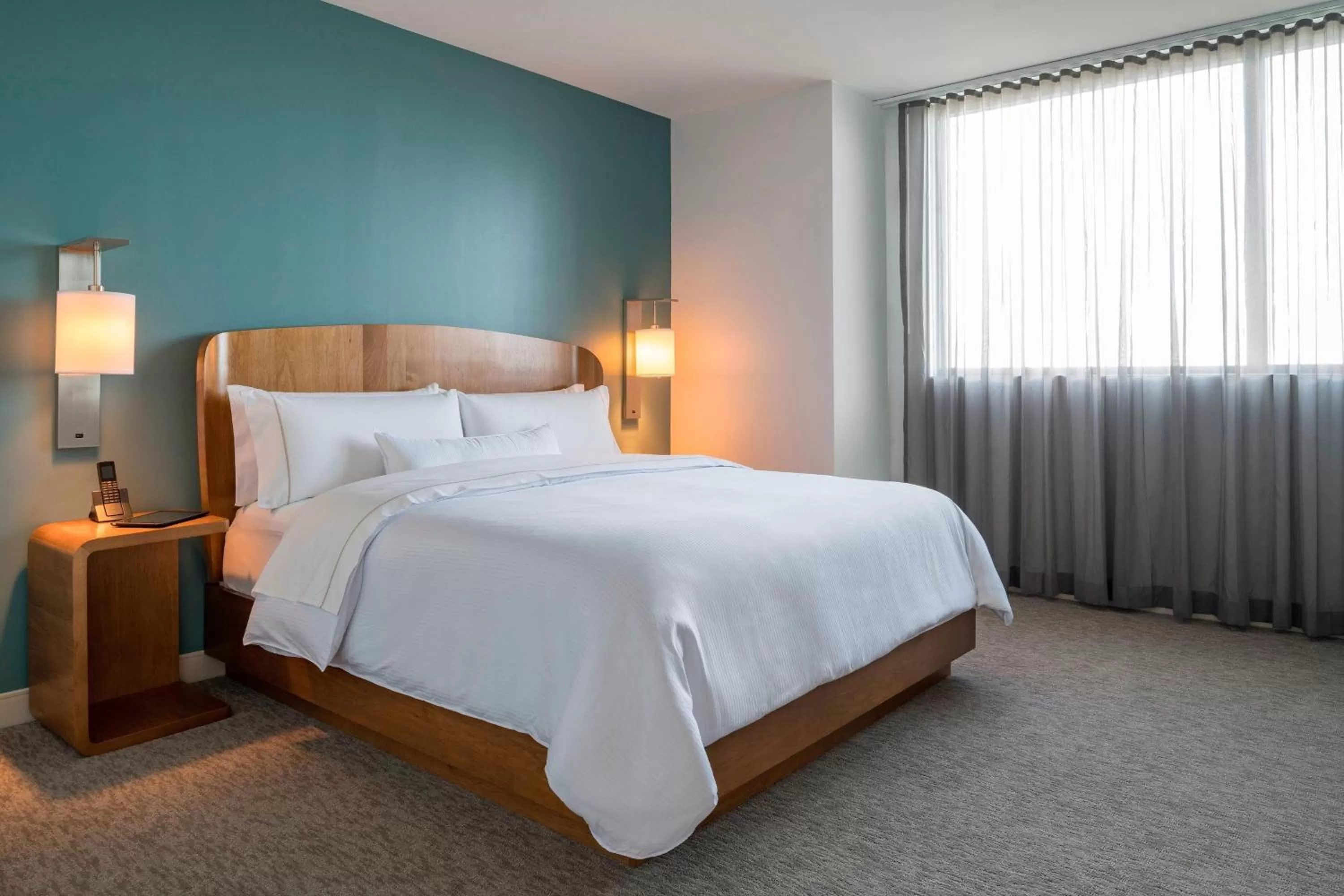 City Suite, 1 Bedroom Suite, 1 King, Sofa bed, City view in Element Fort Lauderdale Downtown