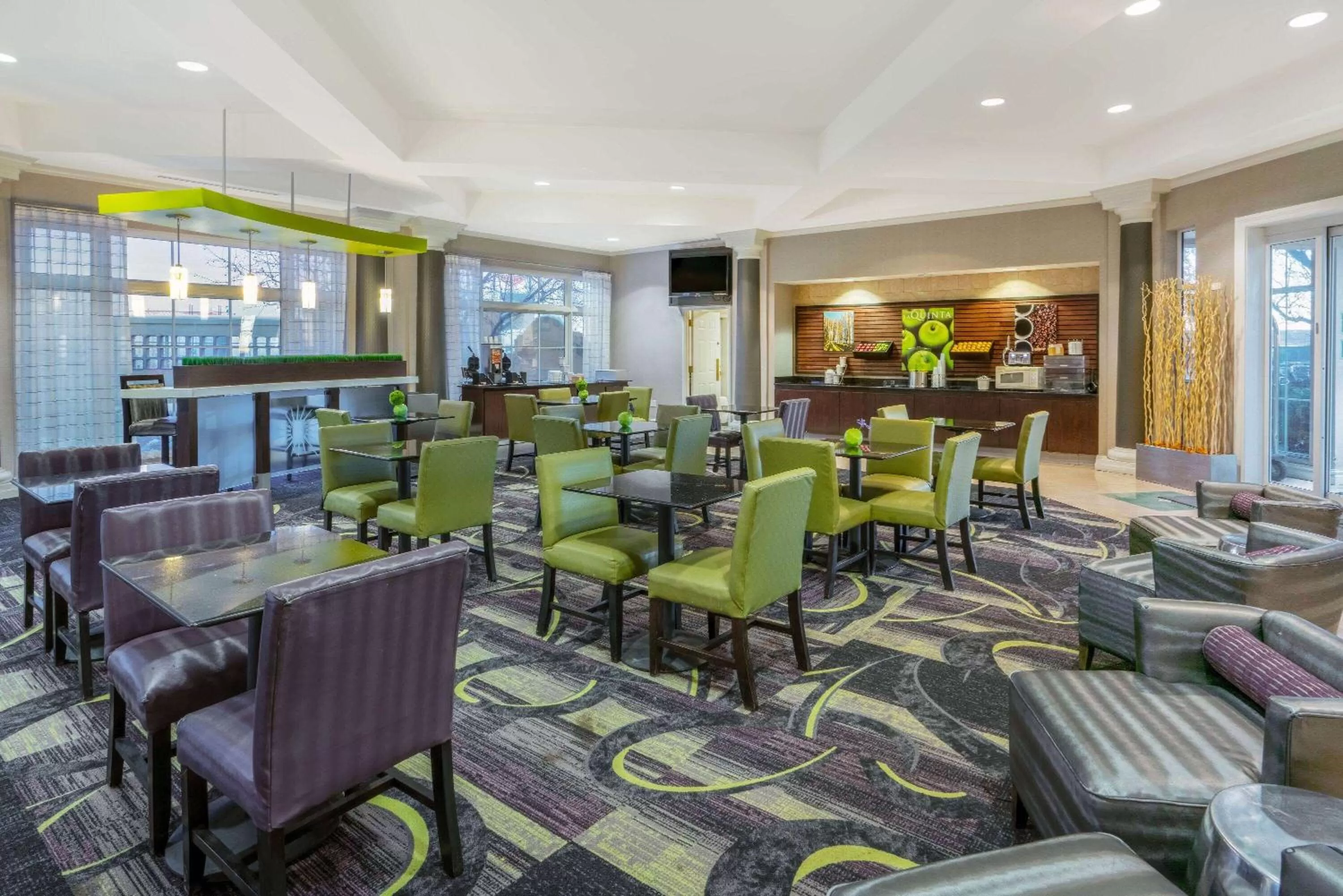 Breakfast in La Quinta by Wyndham Pueblo