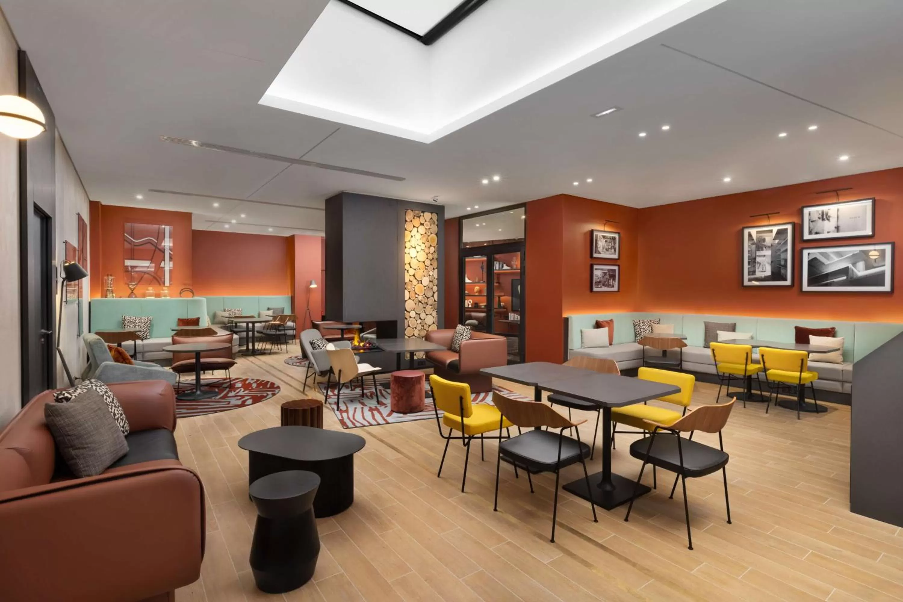 Meeting/conference room in Canopy By Hilton Paris Eiffel Tower