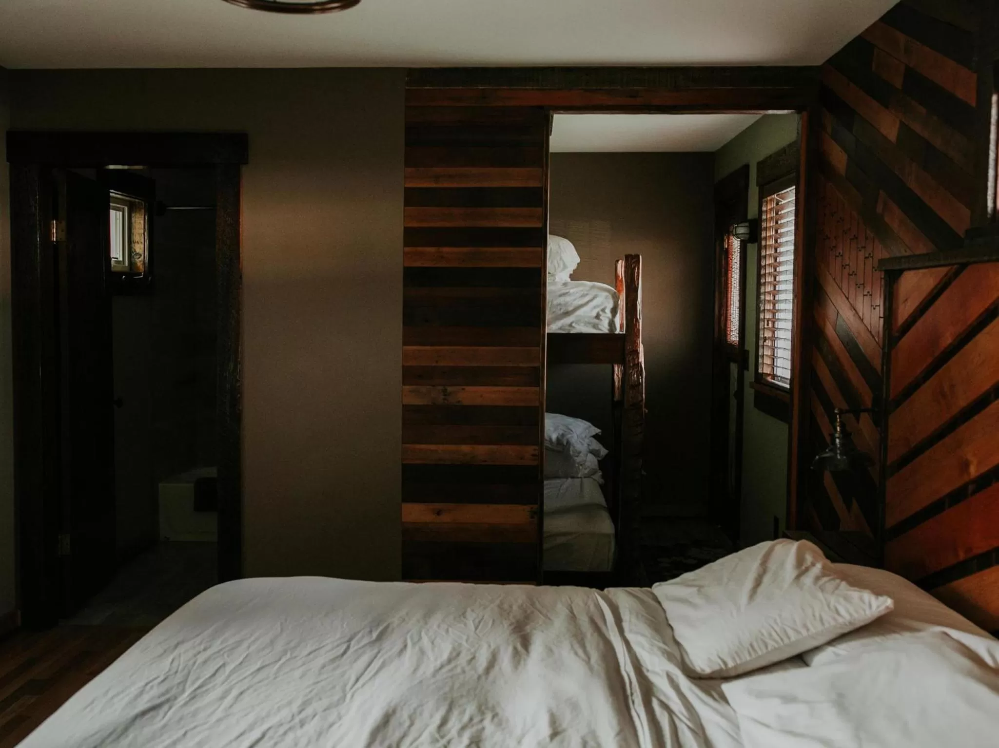 Bed in Pitchwood Inn