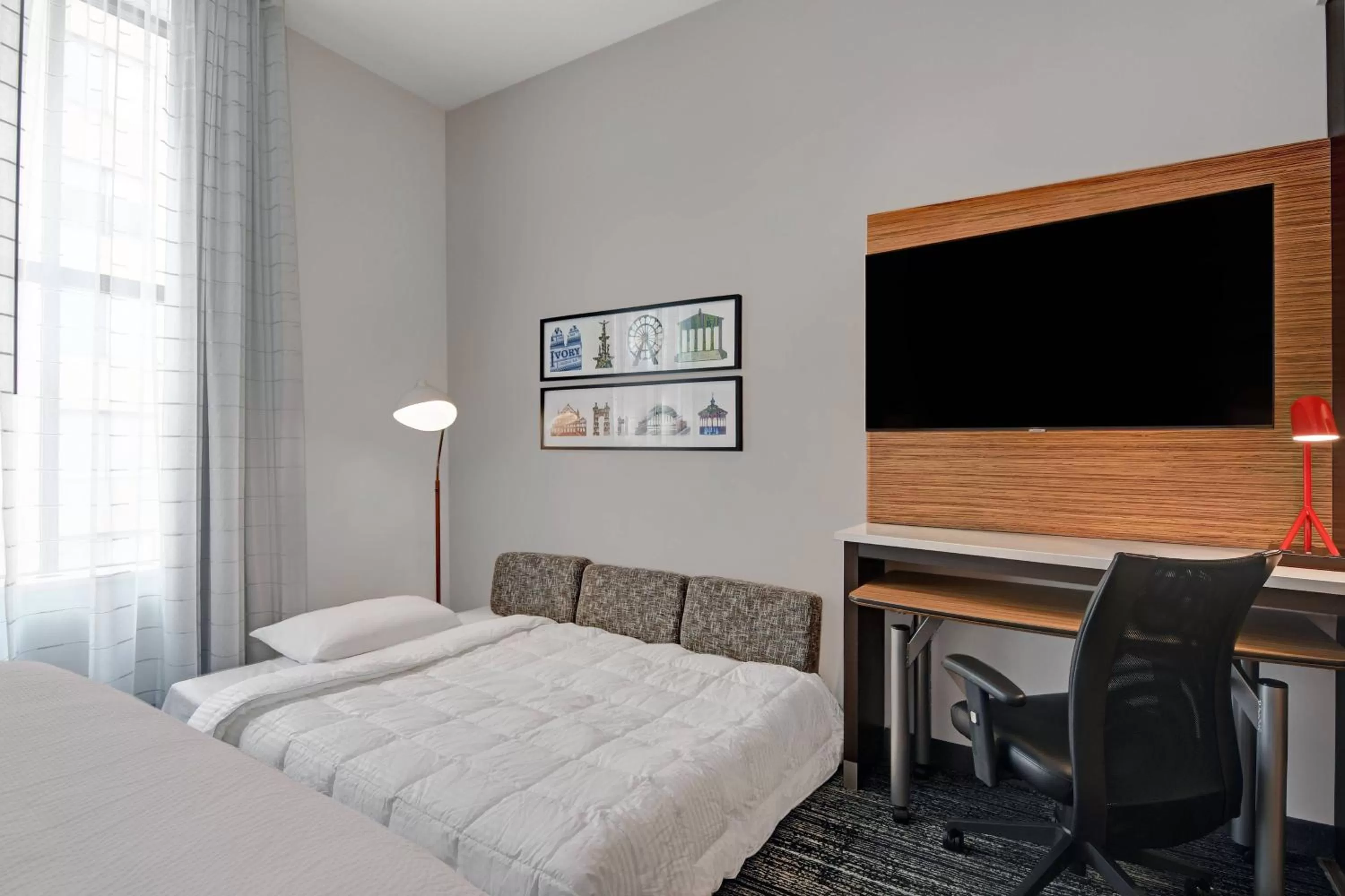 Bedroom, Bed in TownePlace Suites by Marriott Cincinnati Downtown