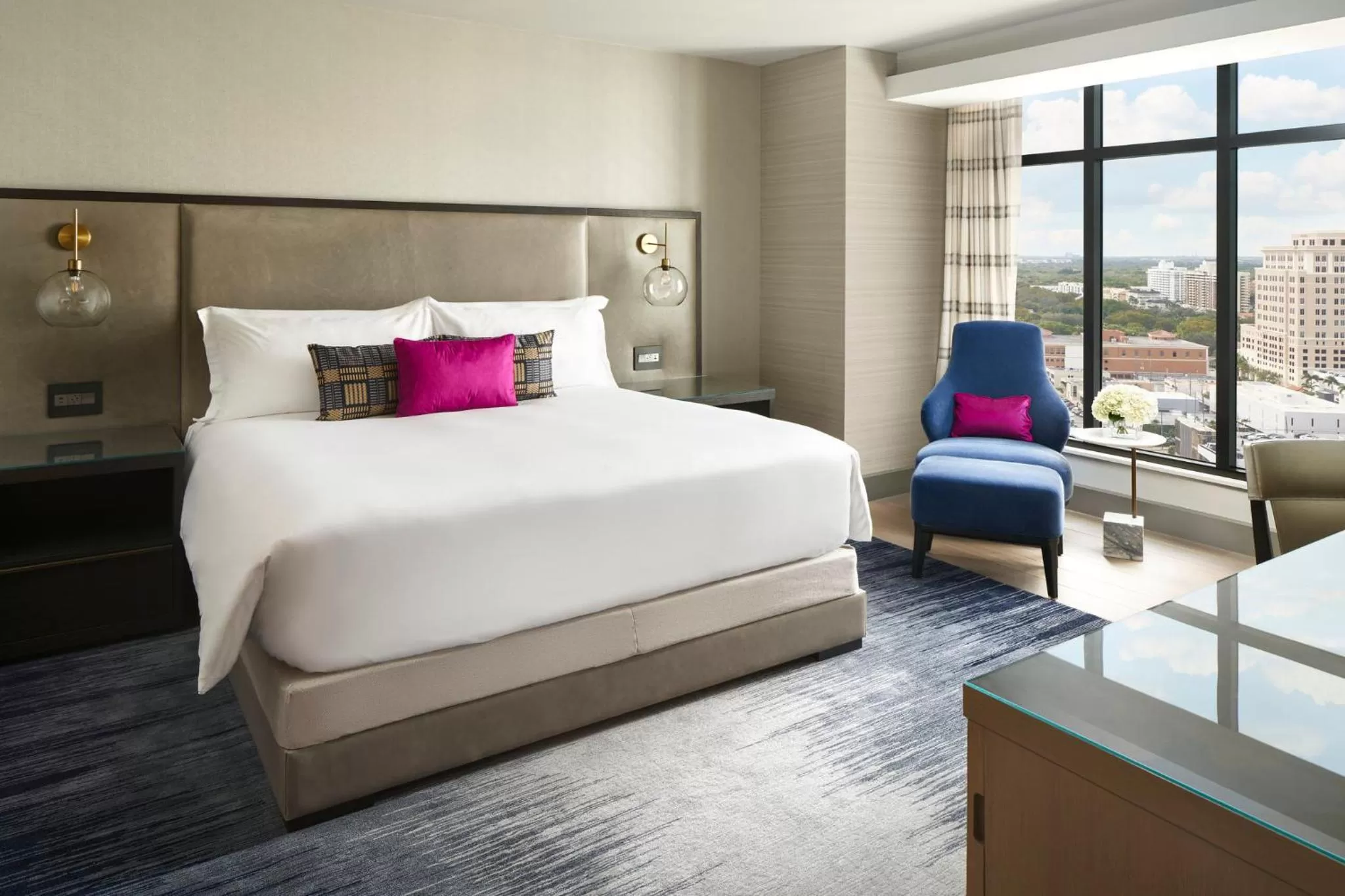 Photo of the whole room, Bed in Loews Coral Gables Hotel