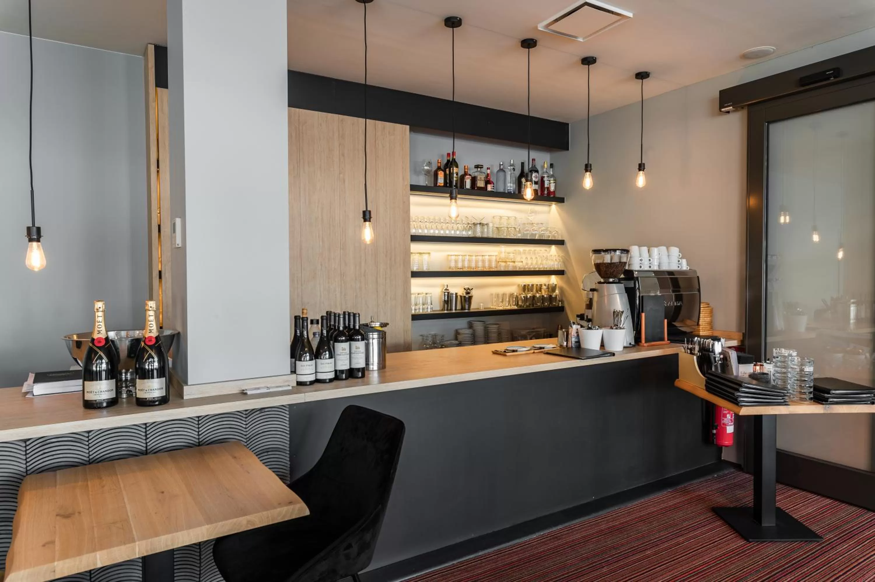 Restaurant/places to eat in Hotel Le Bois De Bruges