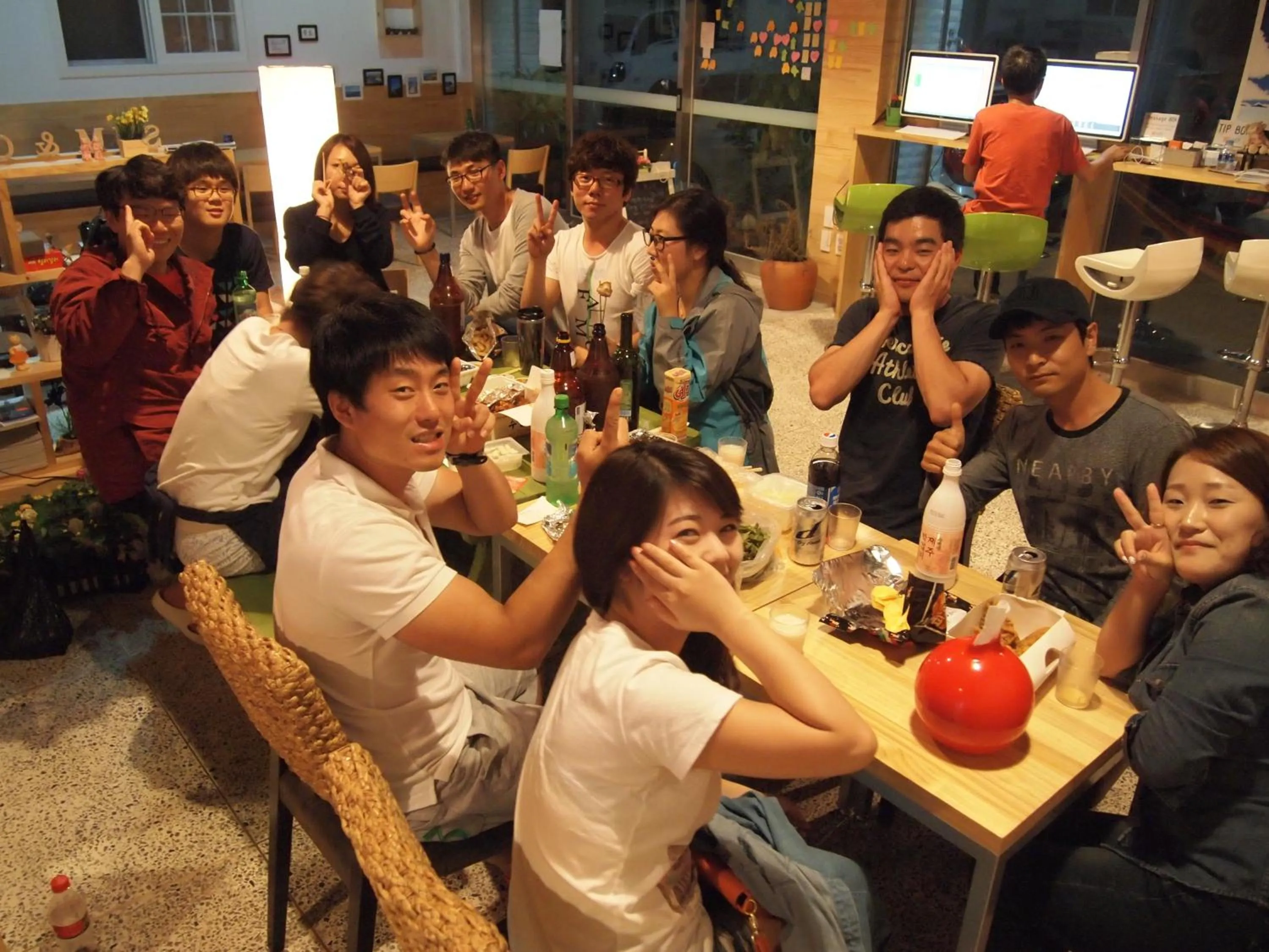 Night in SUM Guesthouse Jeju Airport