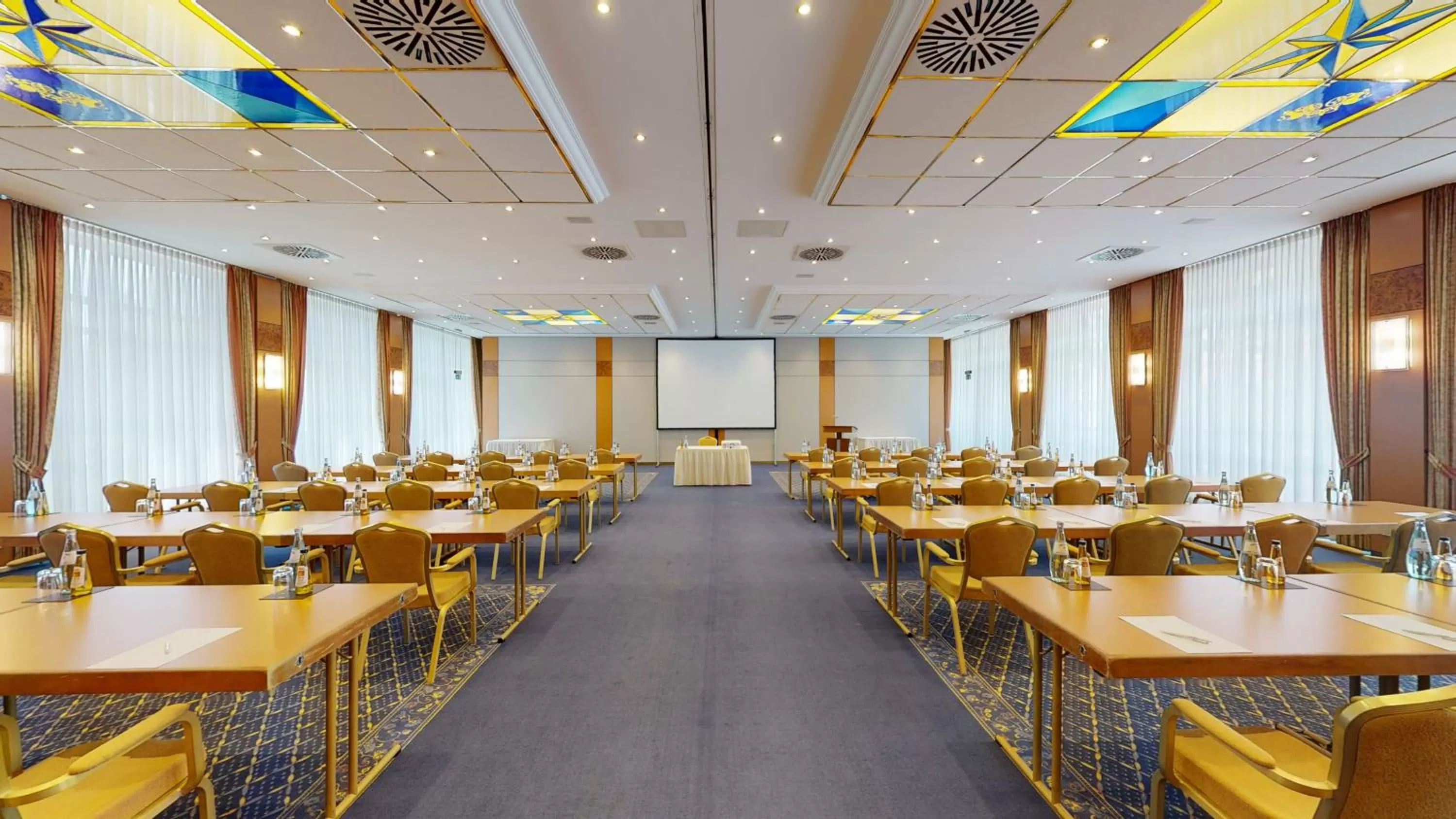 Meeting/conference room in Hotel Oranien Wiesbaden