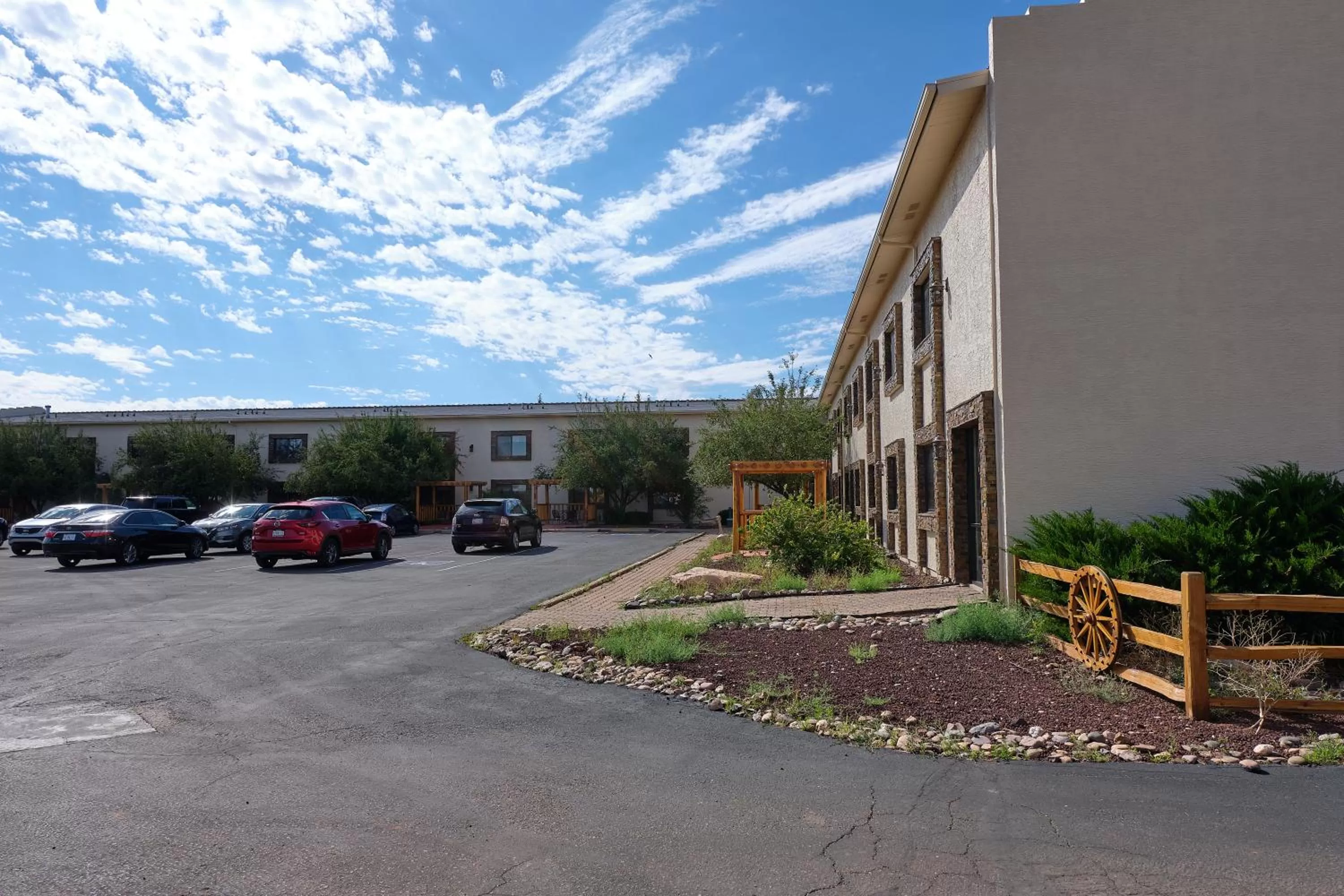 Property building in Grand Canyon Inn and Motel - South Rim Entrance