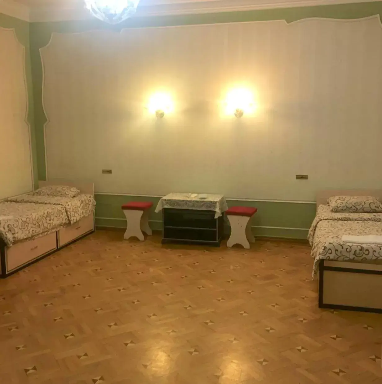 Triple Room with Shared Bathroom in Royal Boutique Hotel on Kievyan Triple Room with Shared Bathroom in Royal Boutique Hotel on Kievyan