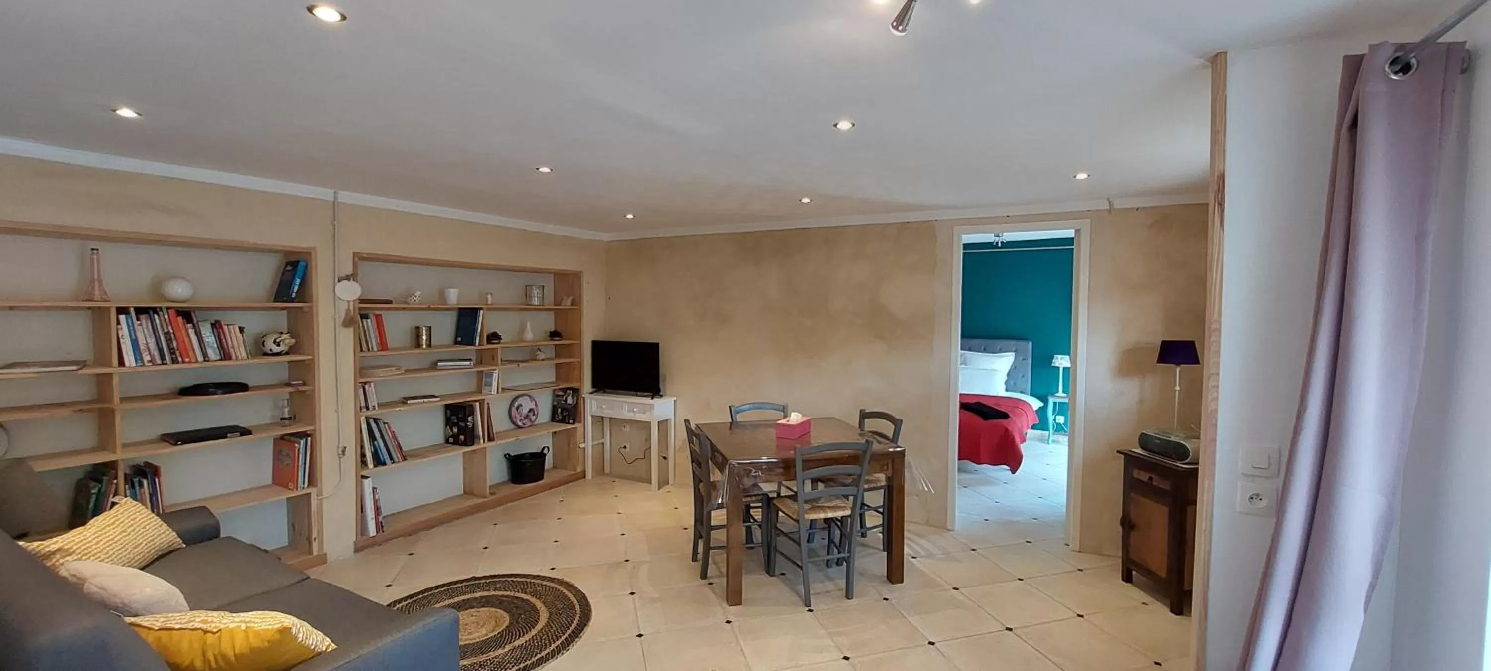 Dining area, Bed in Manoir de Turqueville les Quatre Etoiles