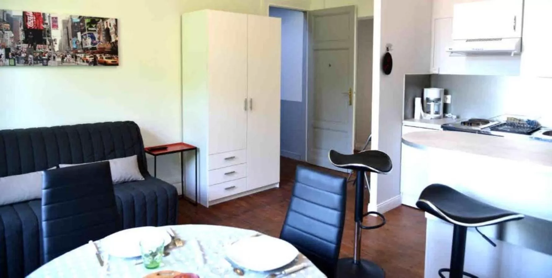 Kitchen or kitchenette, Kitchen/Kitchenette in Apparthotel Douai Gare