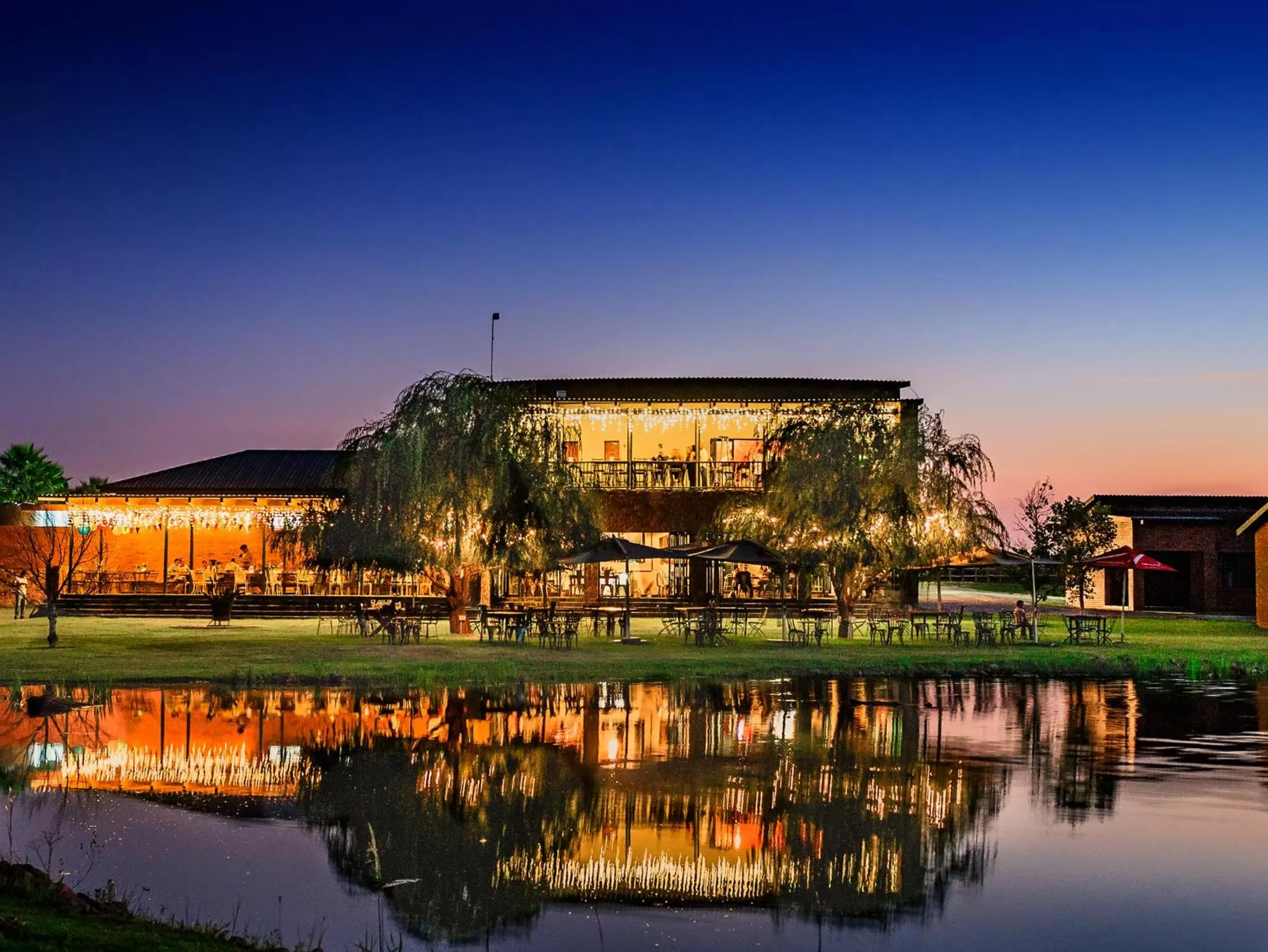 Restaurant/places to eat, Property Building in Rustique Boutique Hotel