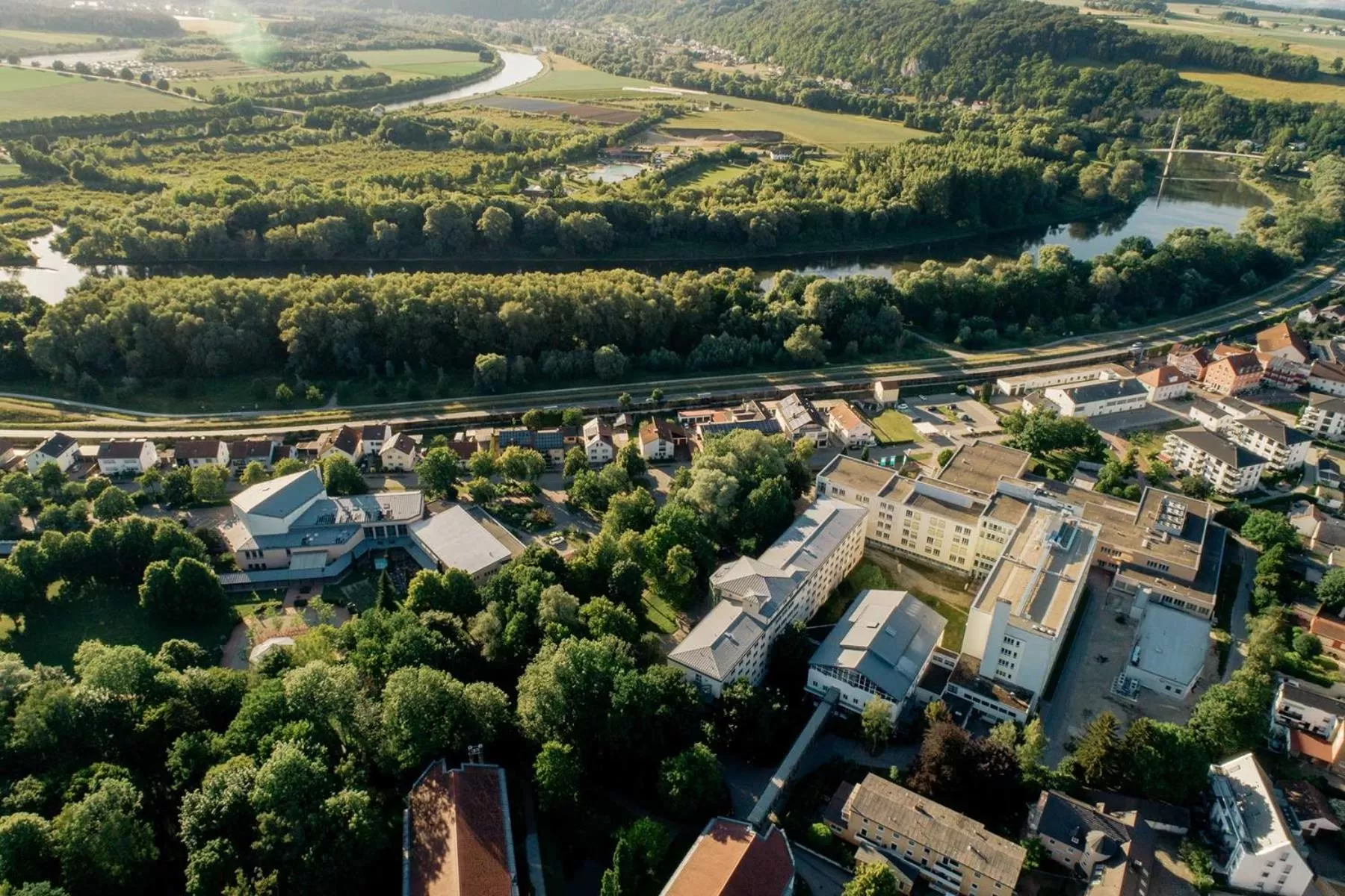Neighbourhood, Bird's-eye View in Hotel Park Cafe Reichl