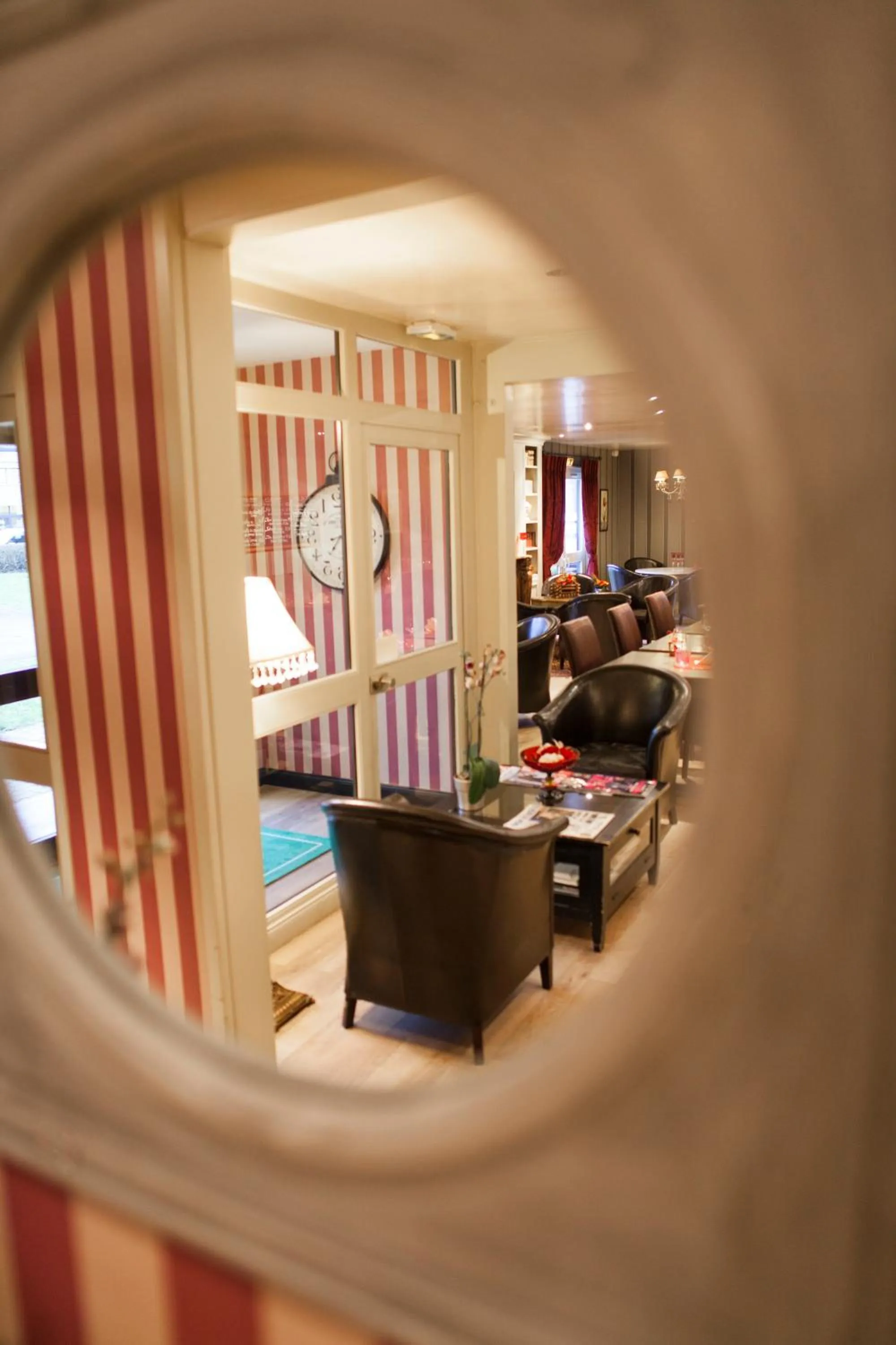 Decorative detail in The Originals City, Le Cottage Hôtel, Bruay-la-Buissière