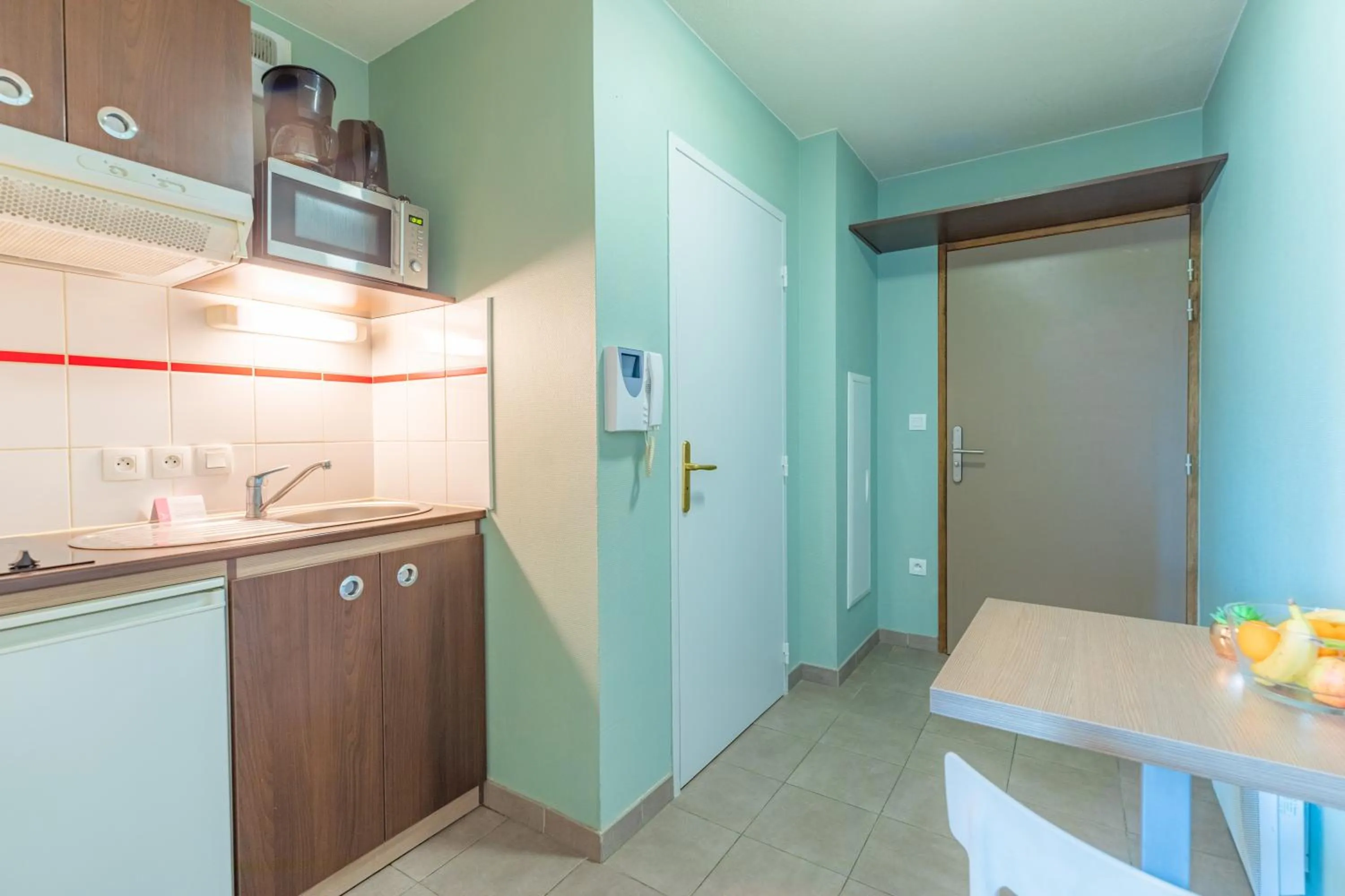 Dining area in Appart'City Classic La Roche sur Yon Centre