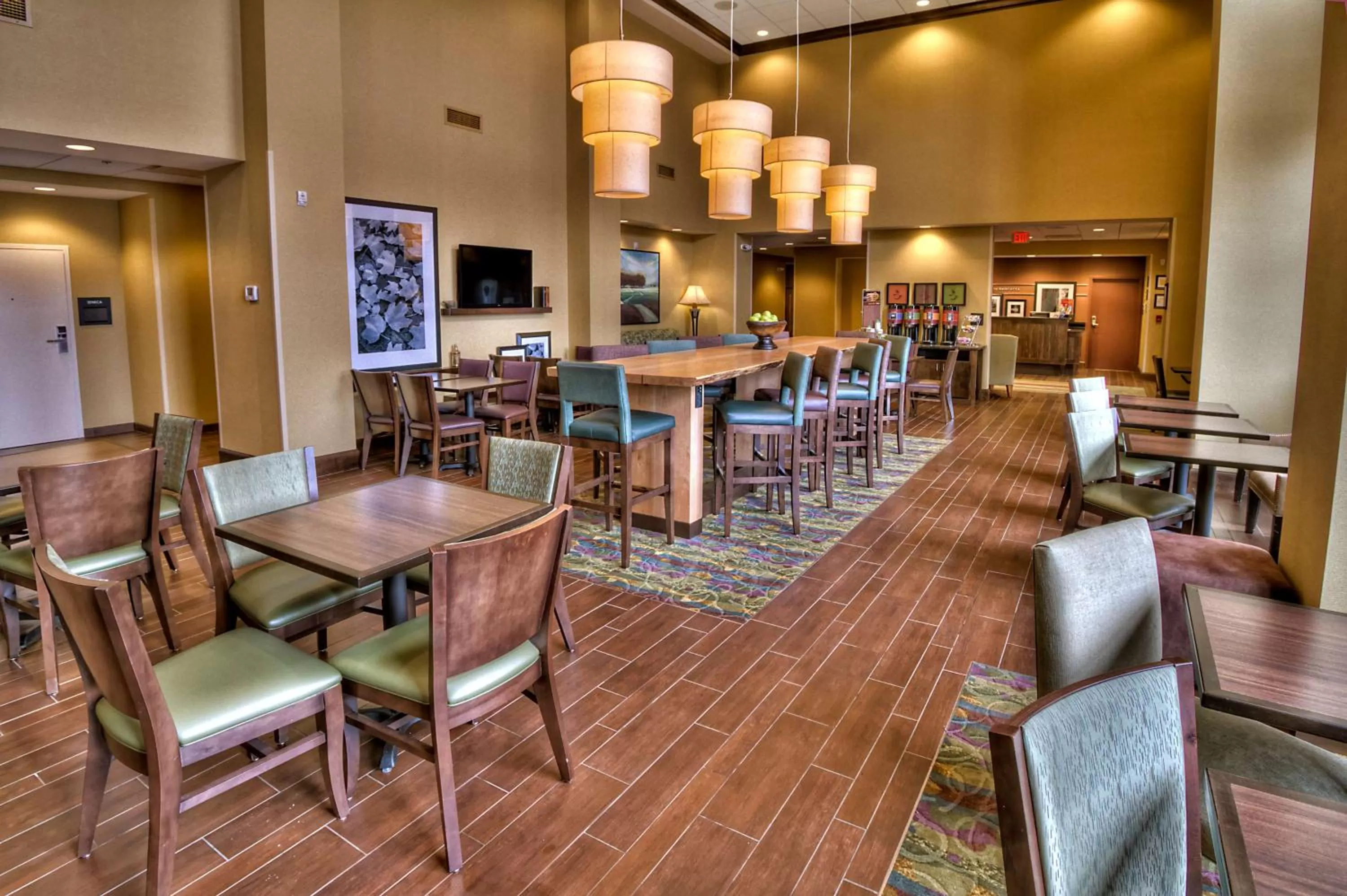 Lobby or reception in Hampton Inn & Suites Rochester/Henrietta