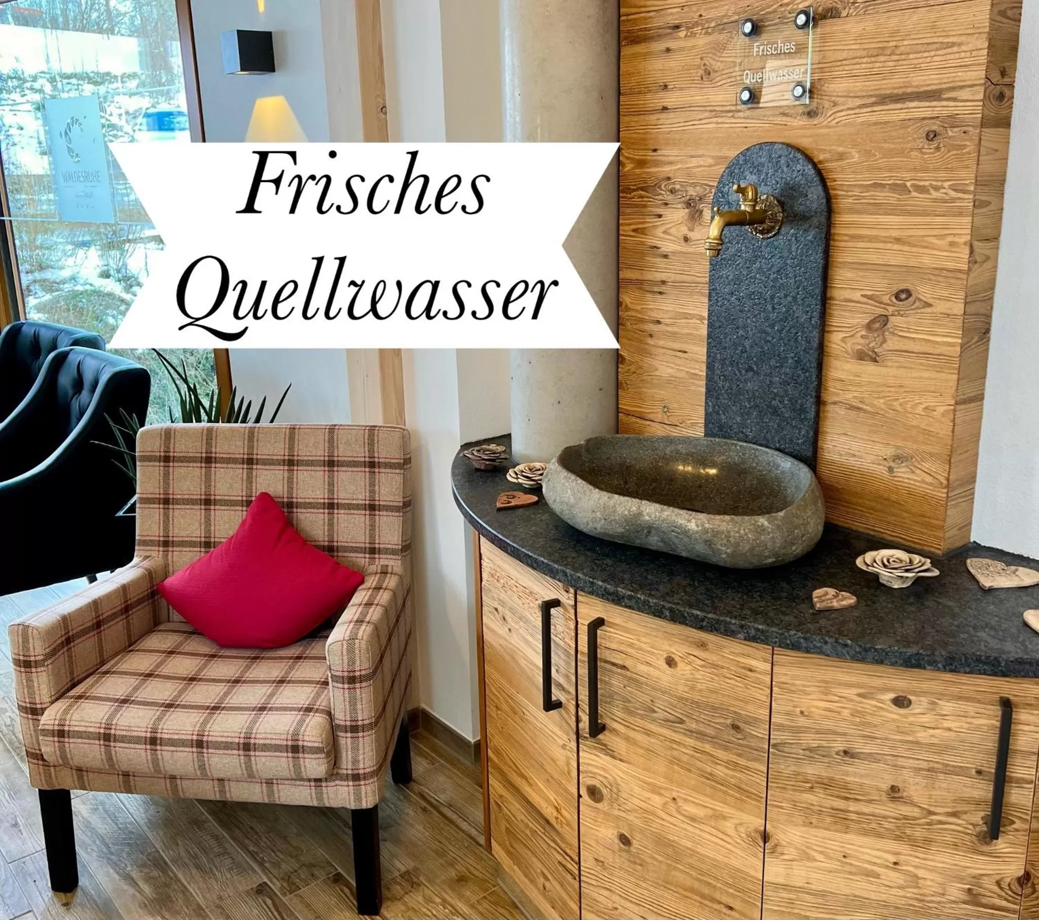 Lobby or reception in Naturhotel Café Waldesruhe