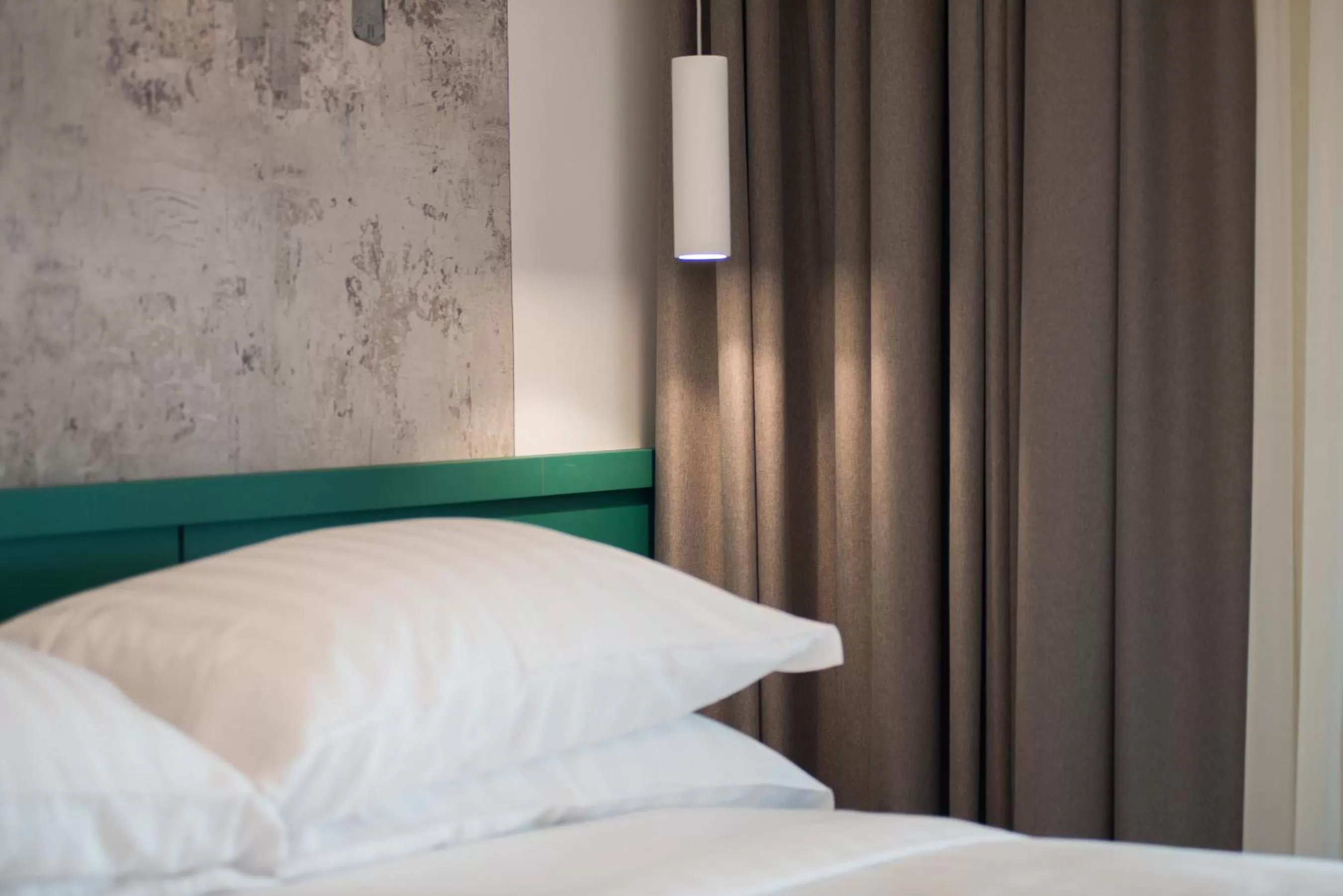 Bedroom, Bed in Smart Hotel Napoli