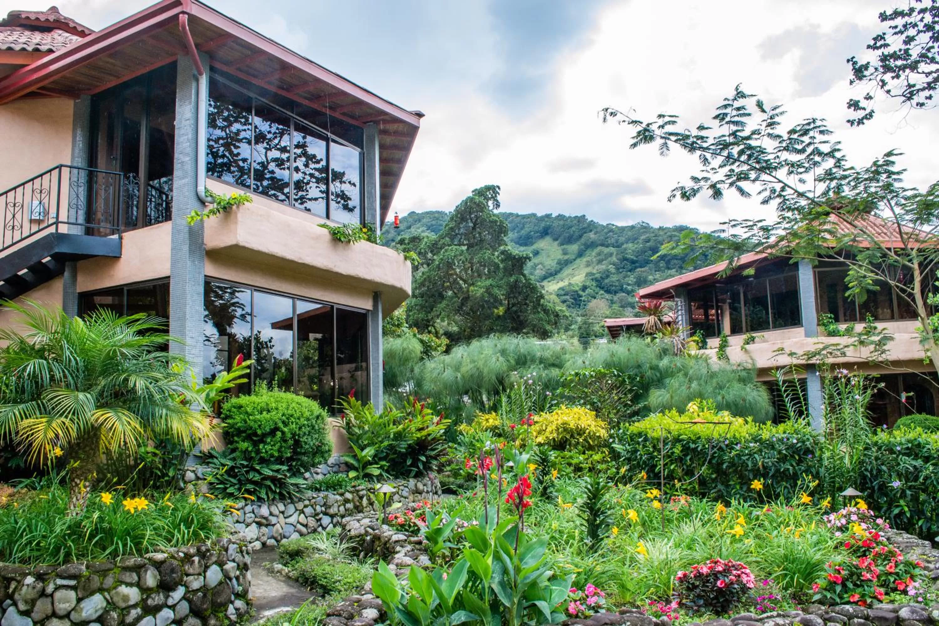 Garden in The Inn at Palo Alto