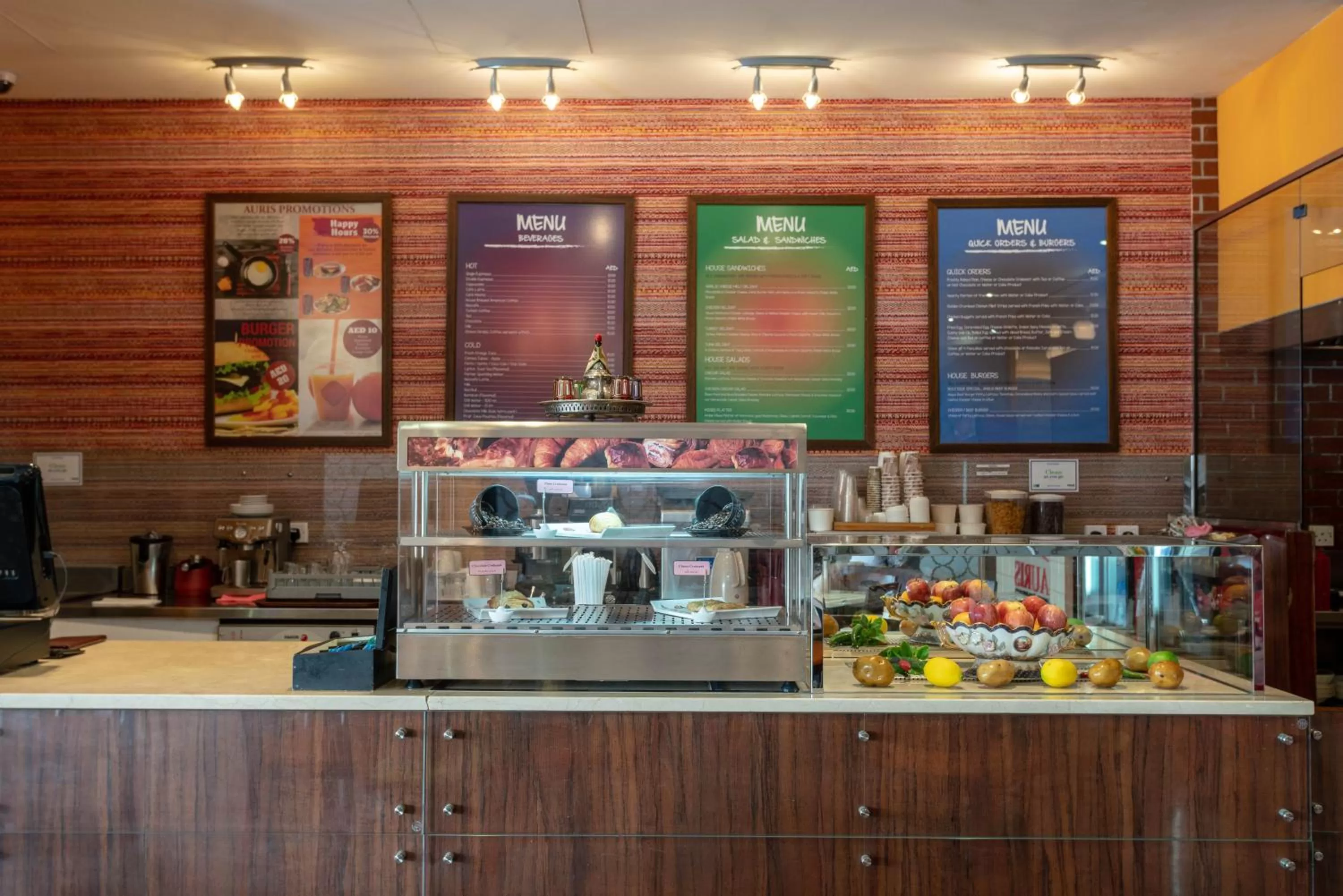 Restaurant/places to eat in Auris Boutique Hotel Apartments, Al Barsha - At The Mall