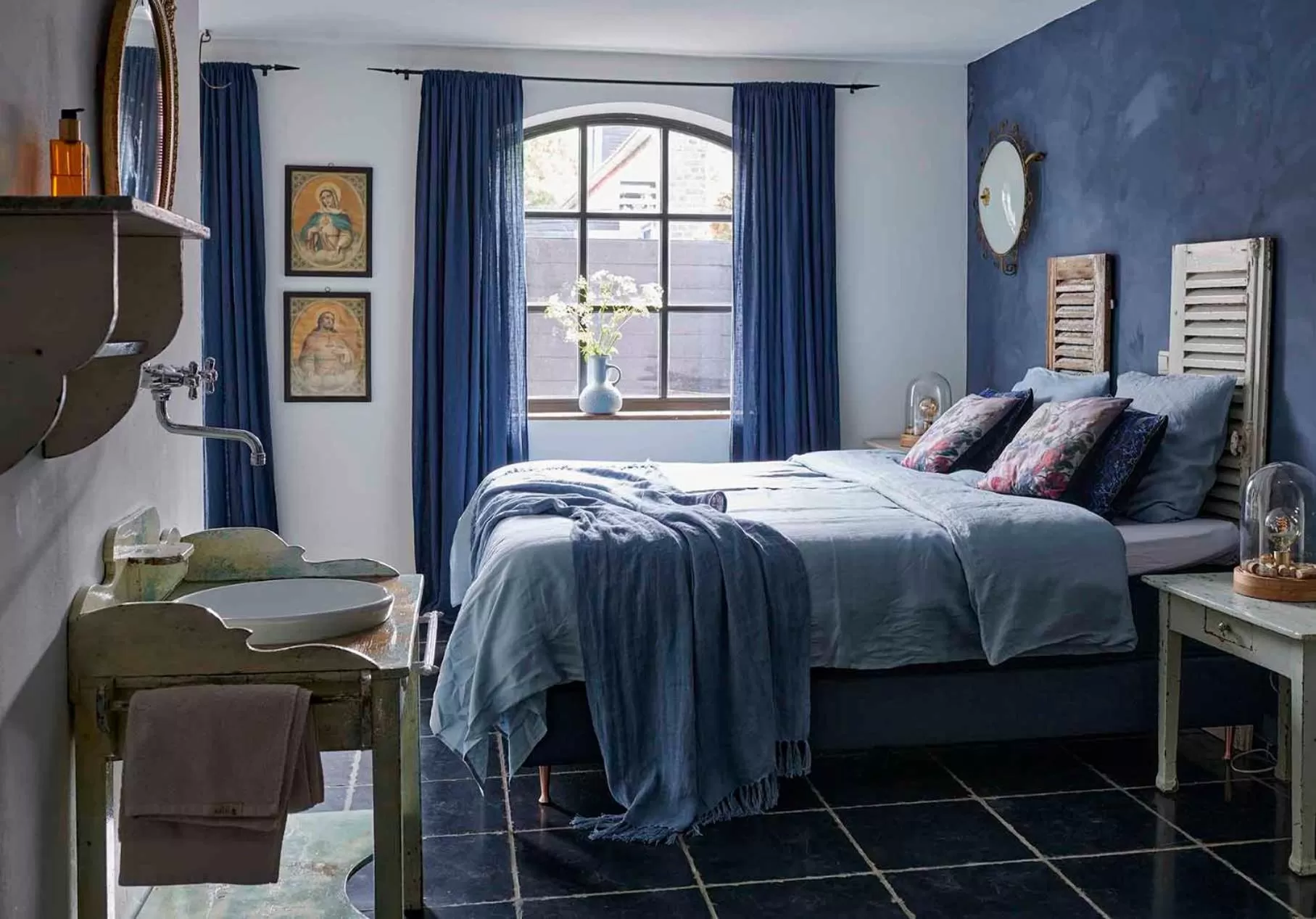 Bed in Gasterie Lieve Hemel