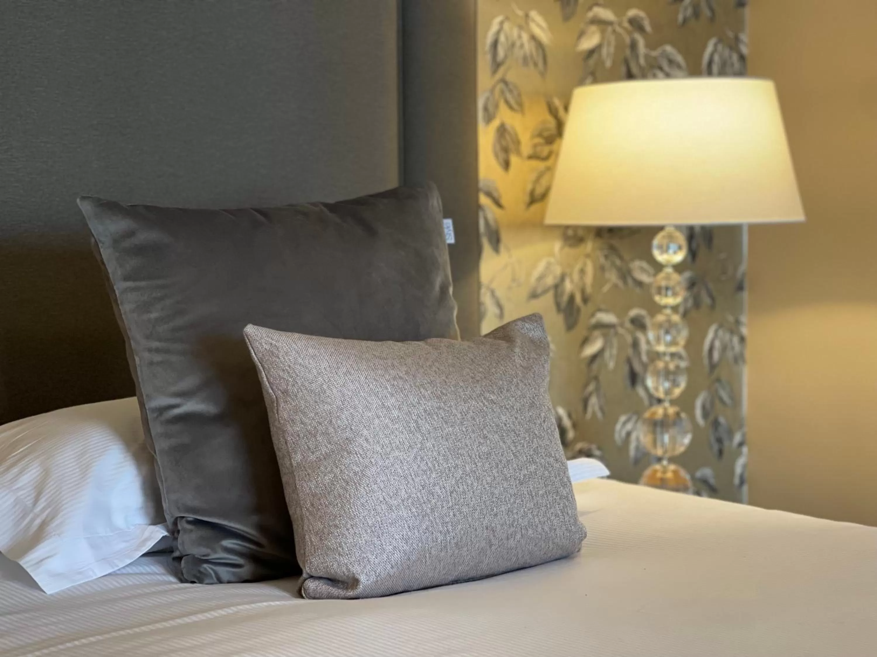 Bed in Park Farm Hotel