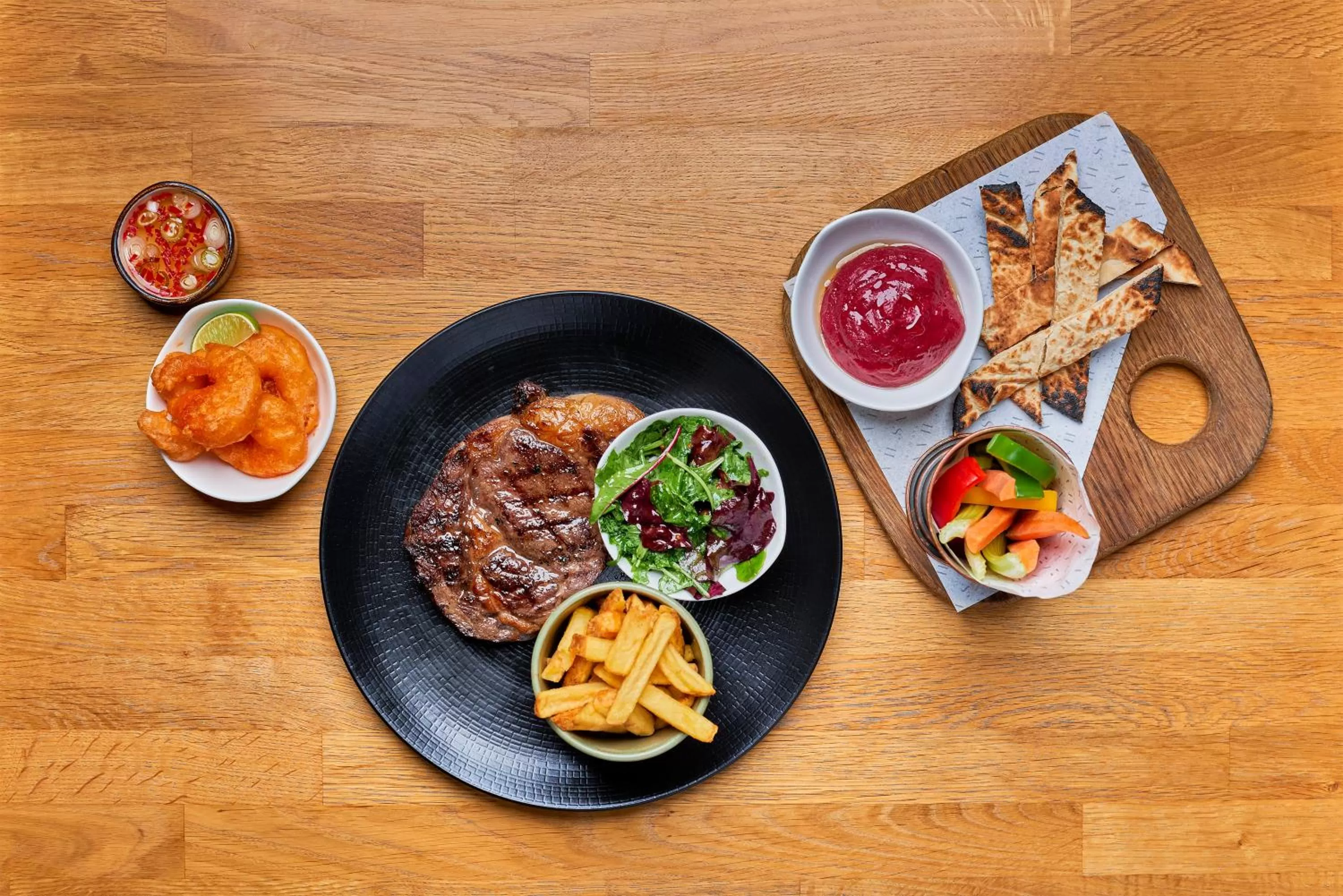 Food and drinks in 11 Cadogan Gardens and The Apartments by Iconic Luxury Hotels