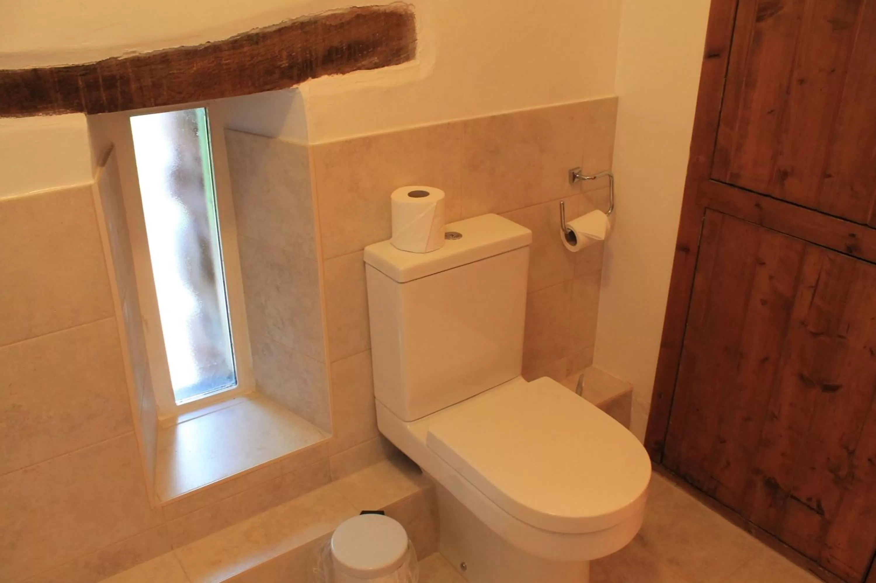 Bathroom in Old Court Hotel & Apartments