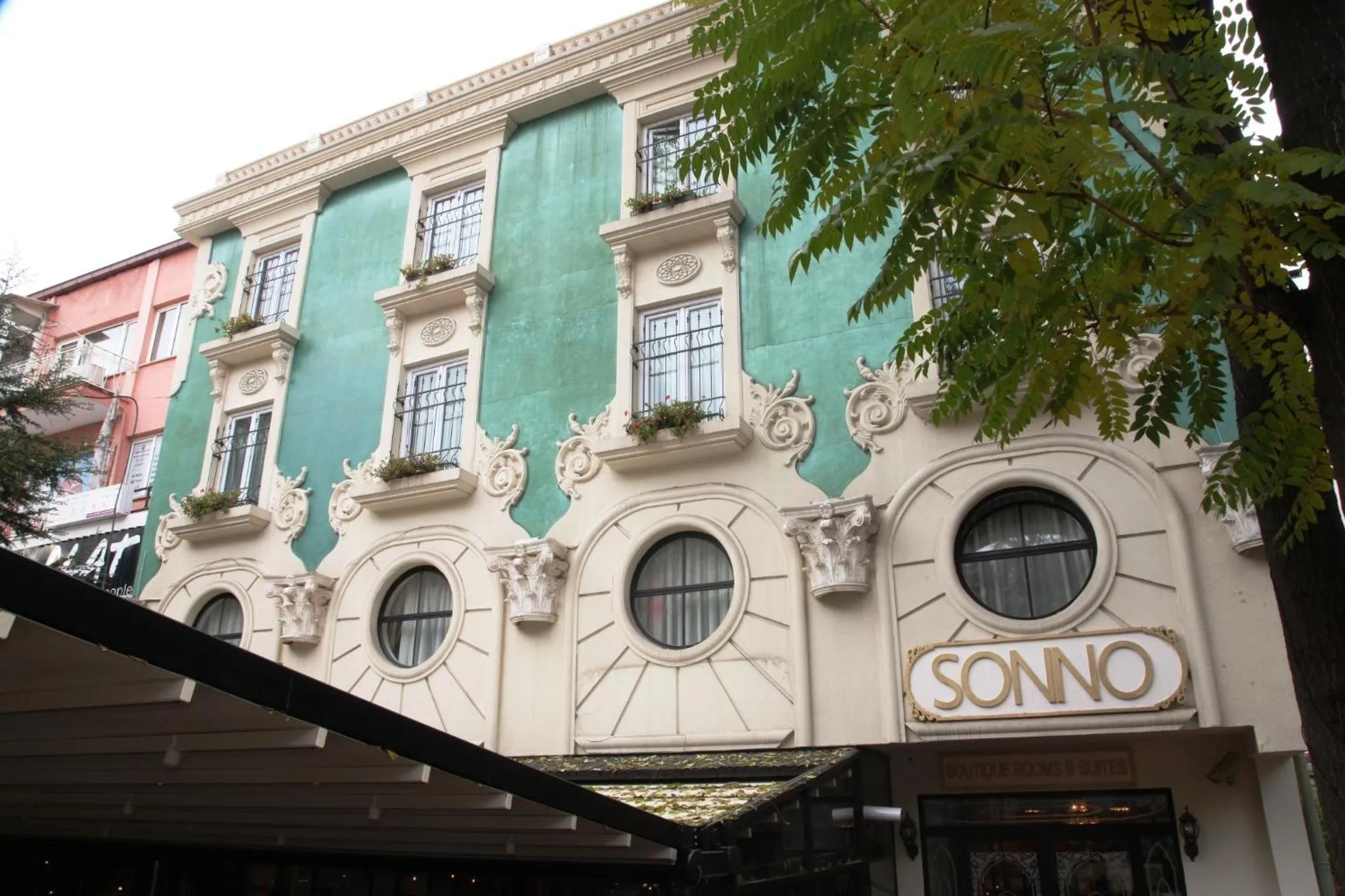 Facade/entrance in Sonno Boutique Rooms & Suites