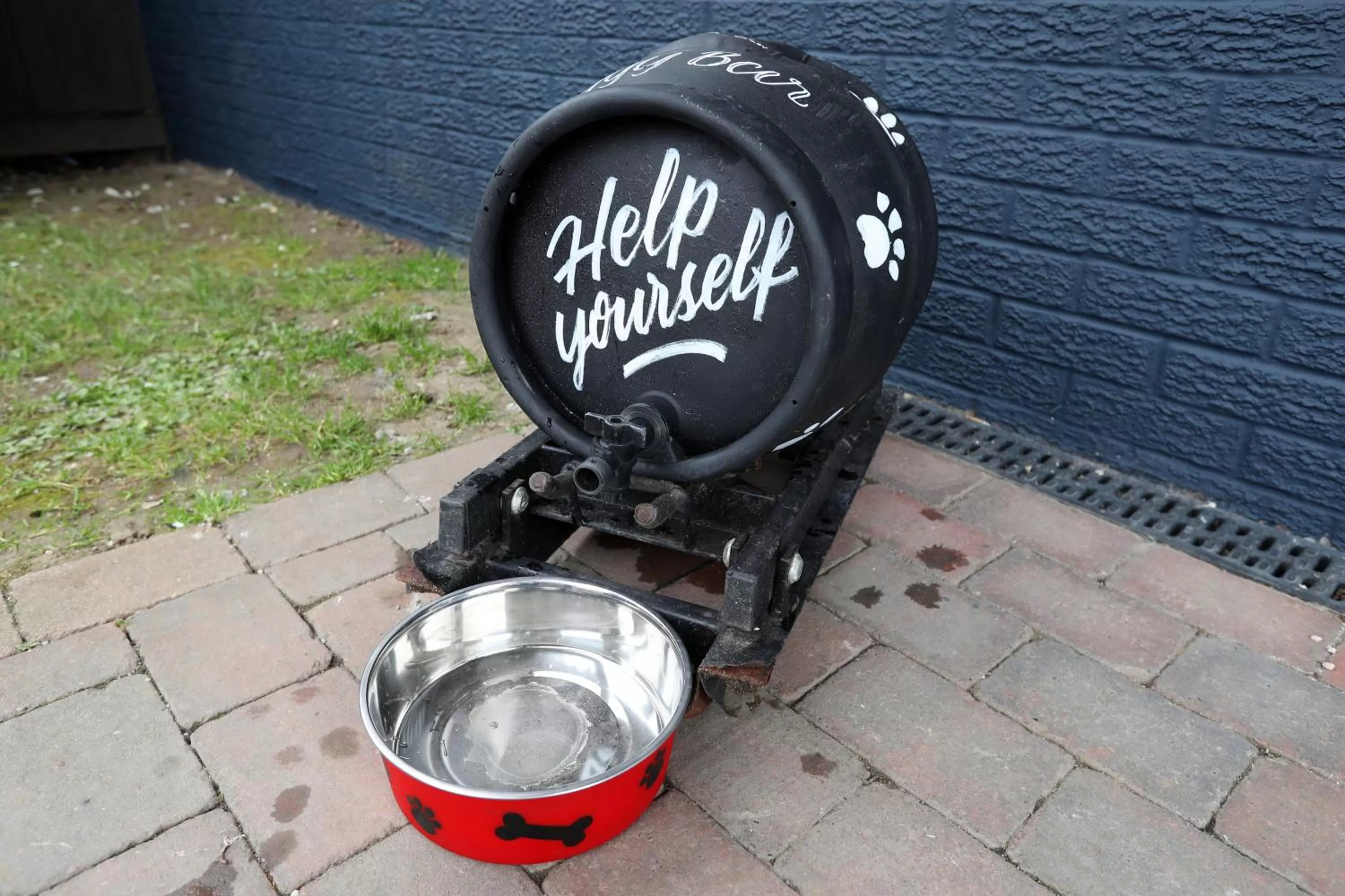 Property logo or sign in Boundary, Alfreton by Marston's Inns