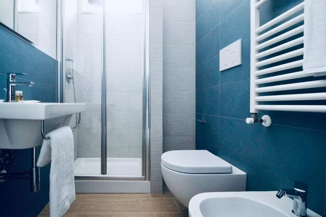 Bathroom in Hotel Olivò