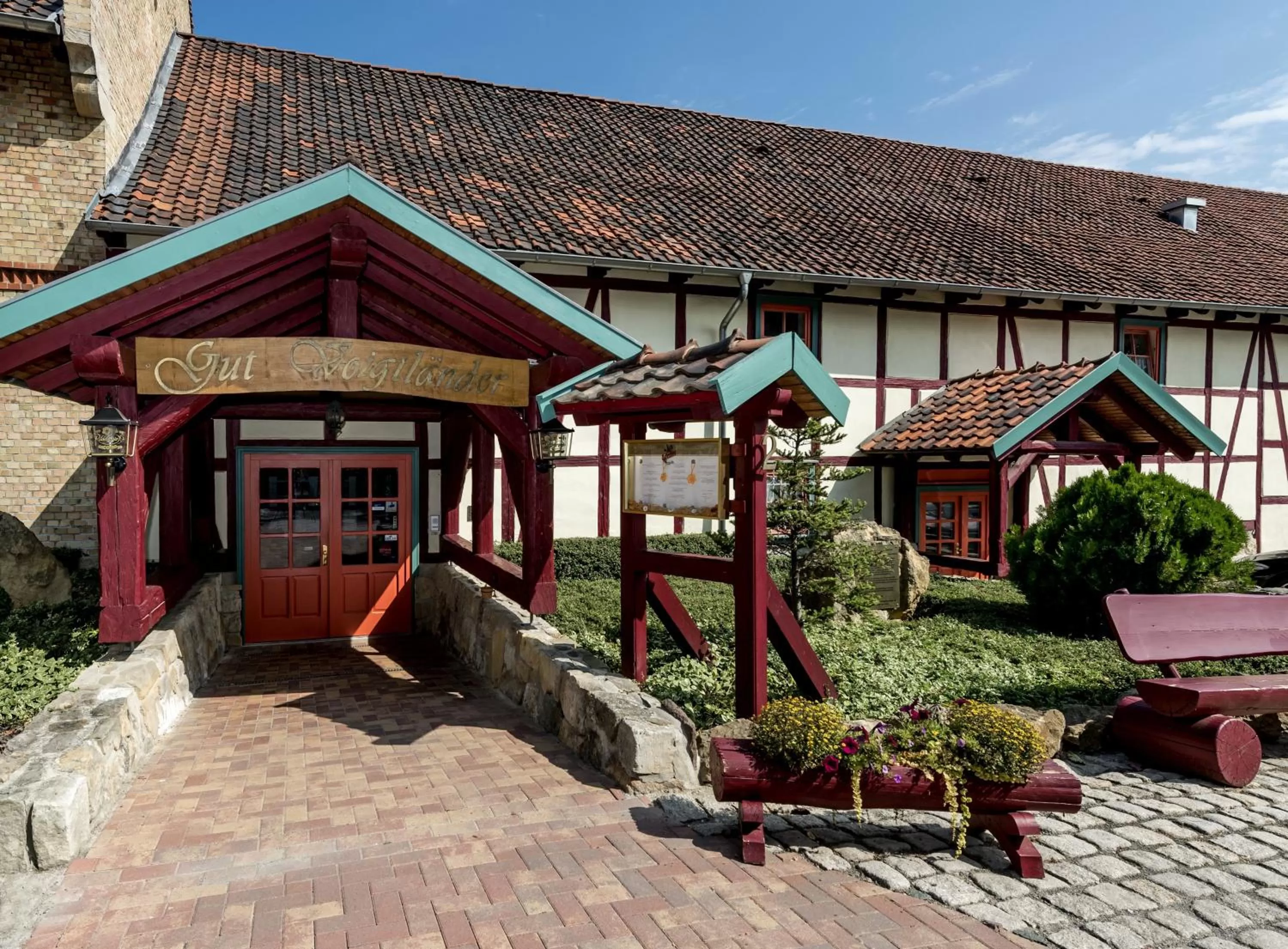Facade/entrance in Hotel Gut Voigtlaender
