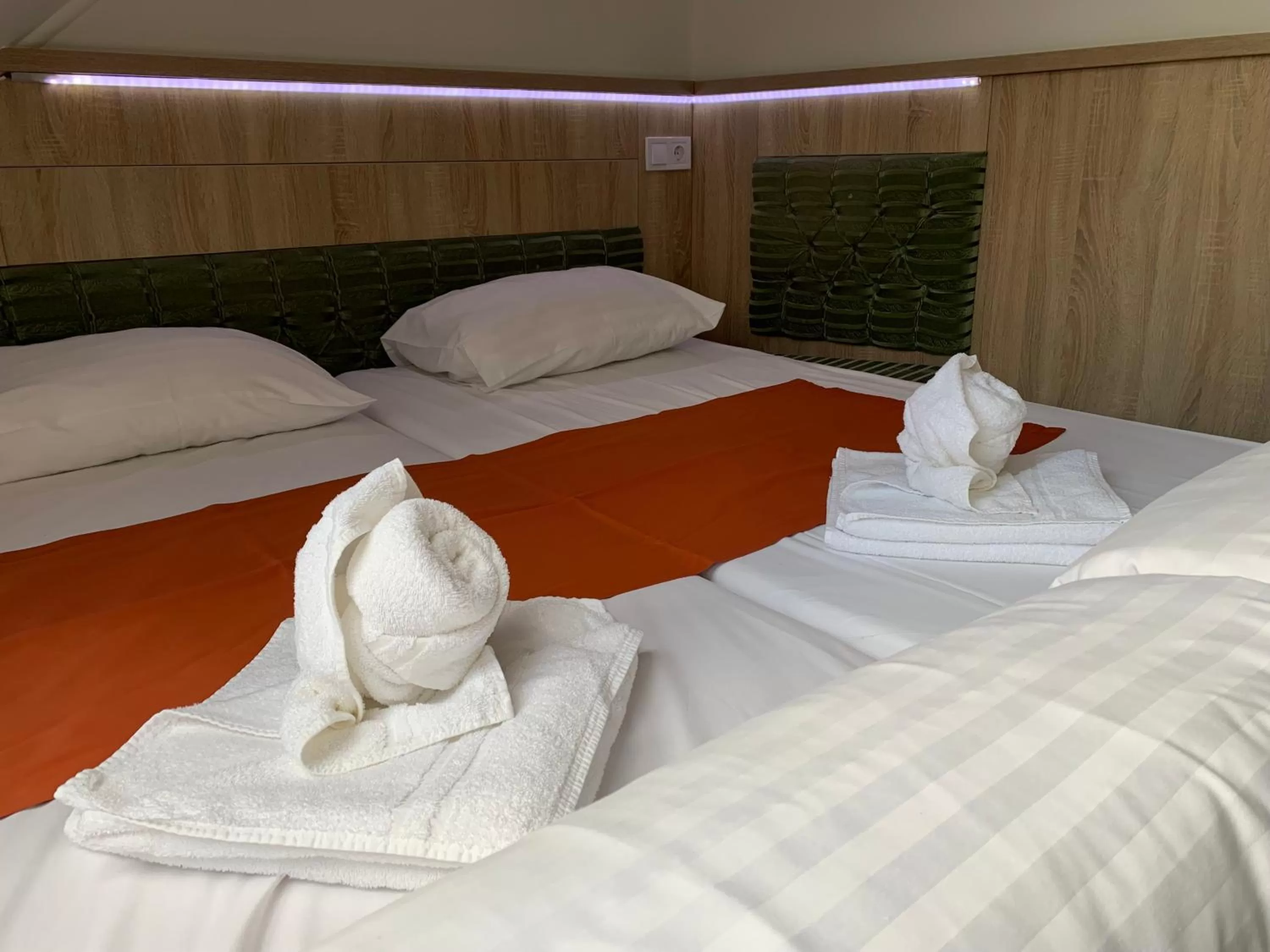 Bed in Várfal Wellness Panzió