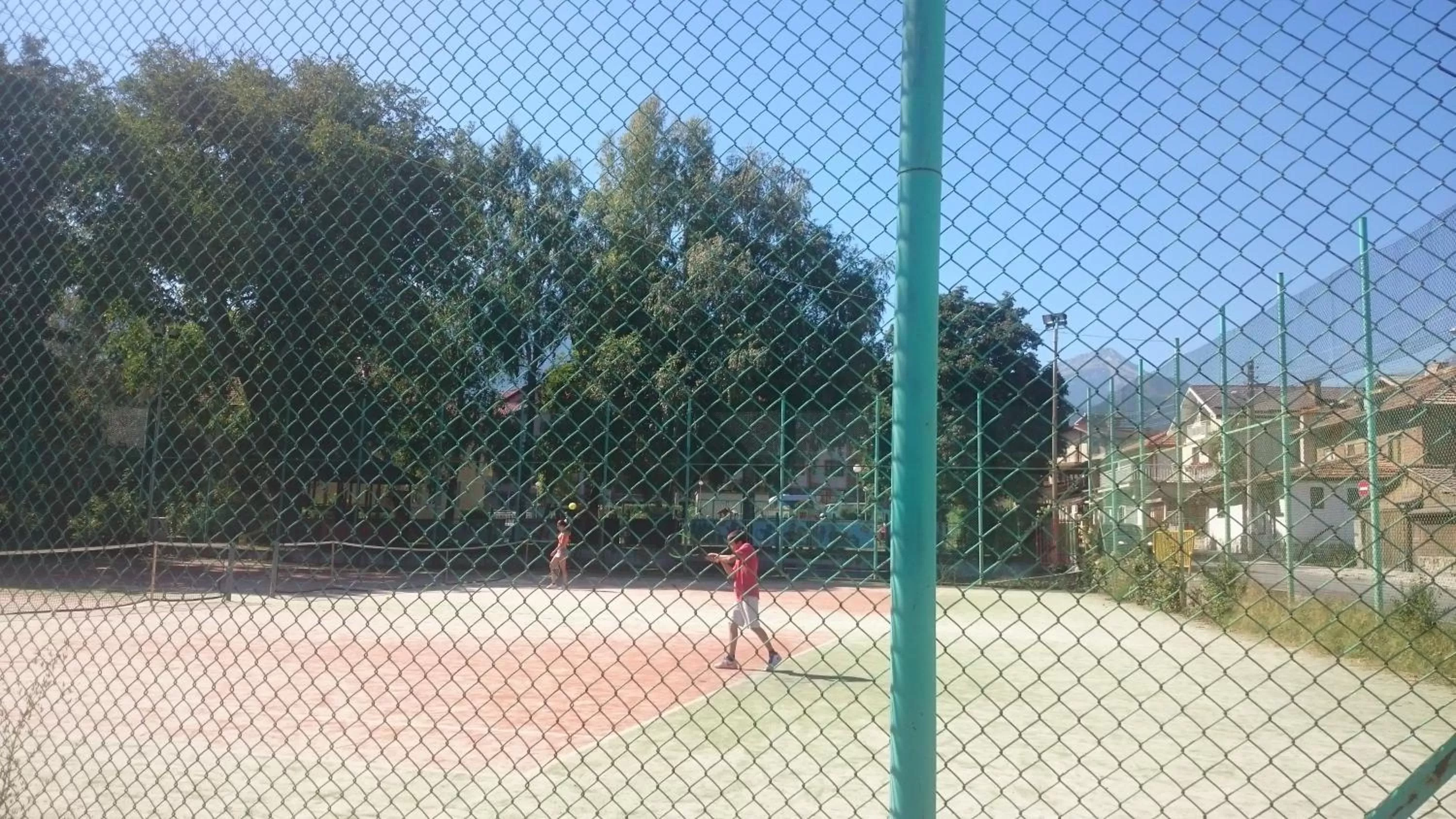 Tennis court in Martin Club Hotel